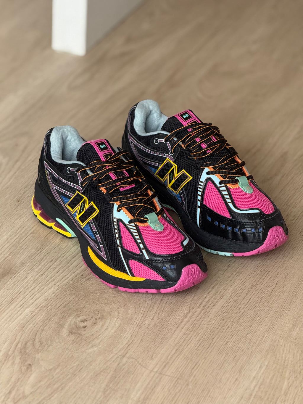 New Balance 1906R “Neon Nights”