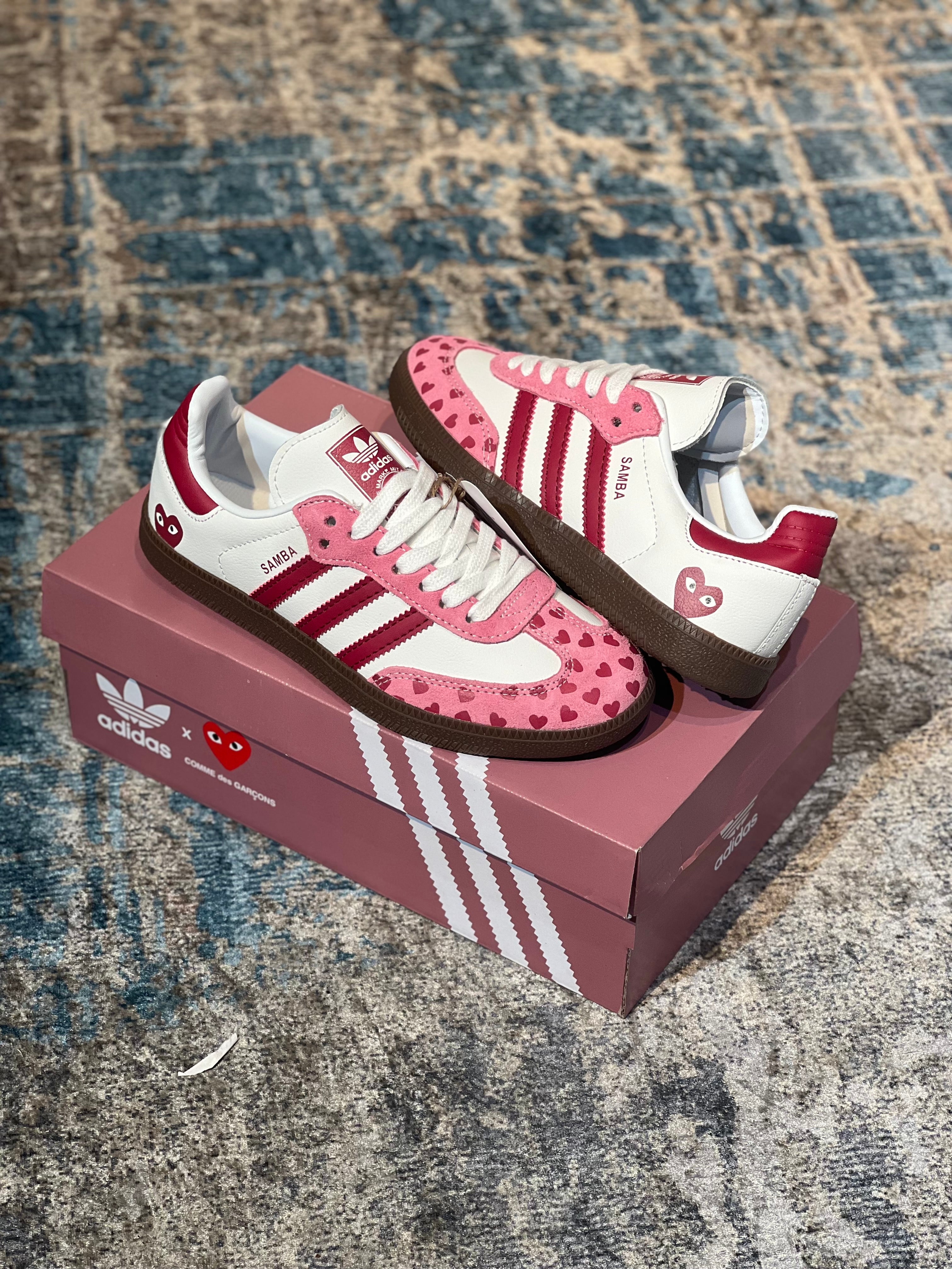 Adidas Samba OG Love x Comme Des Garçons