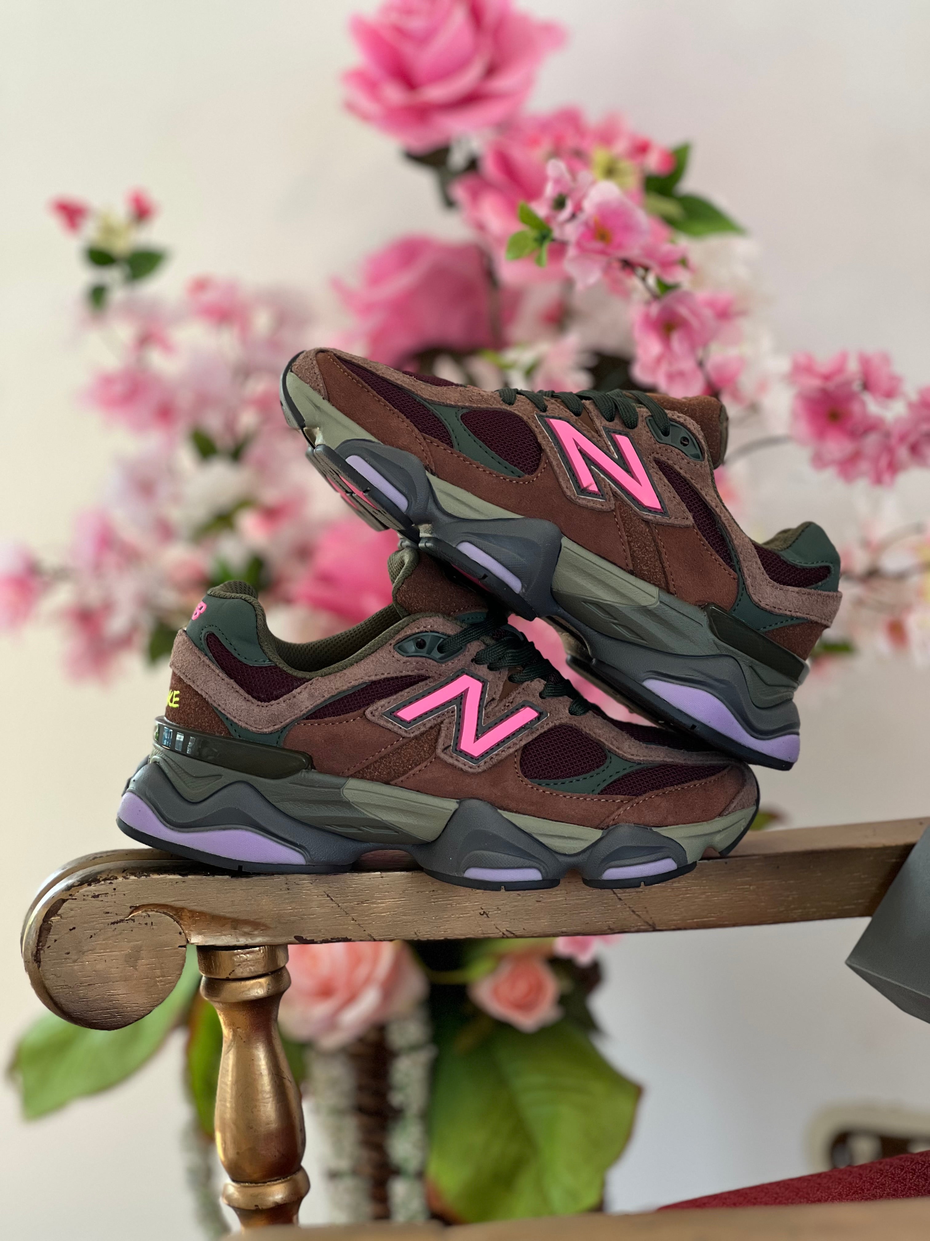 New Balance 9060 x Burgundy