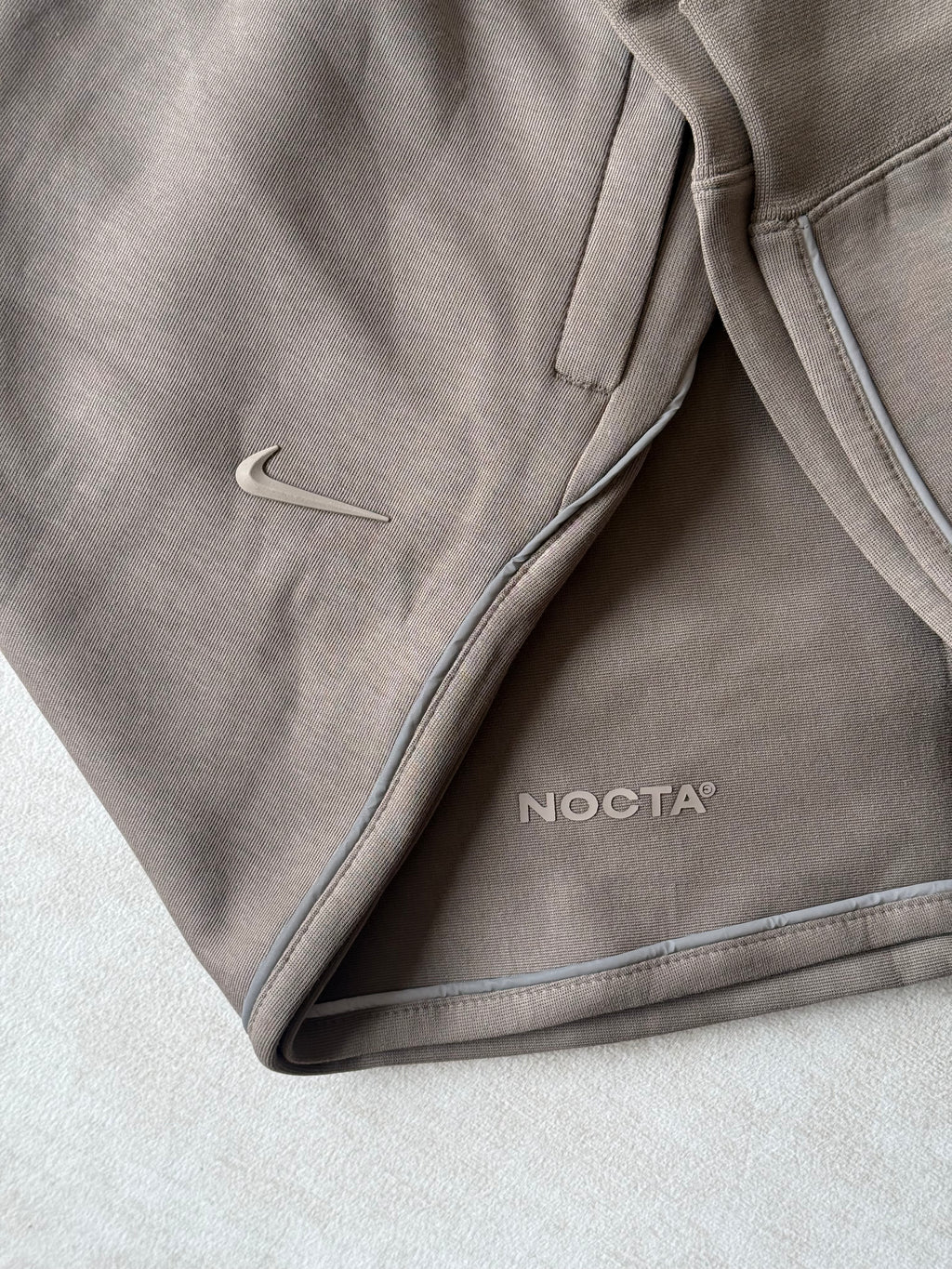 Sudadera Nike x NOCTA café