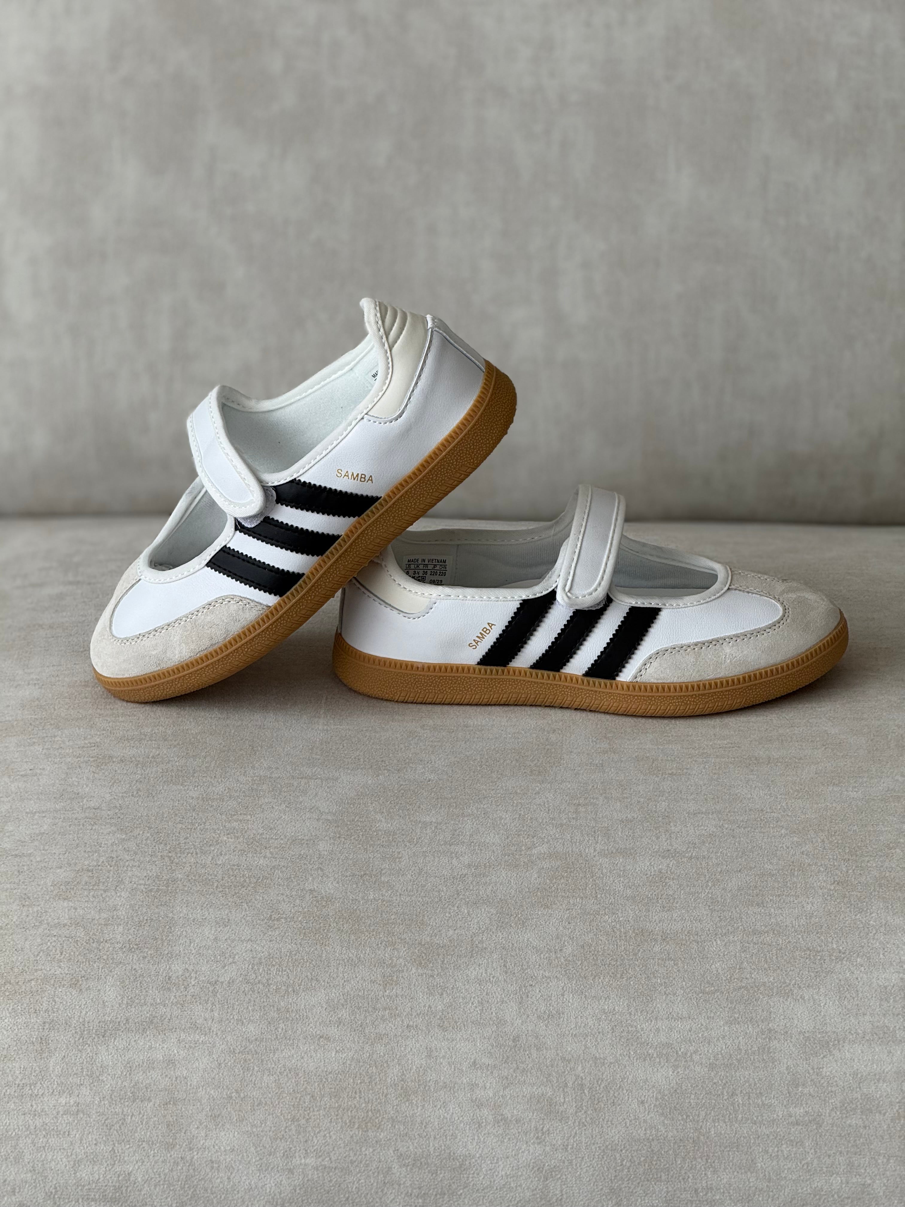 Adidas Samba Jane White Black Gum