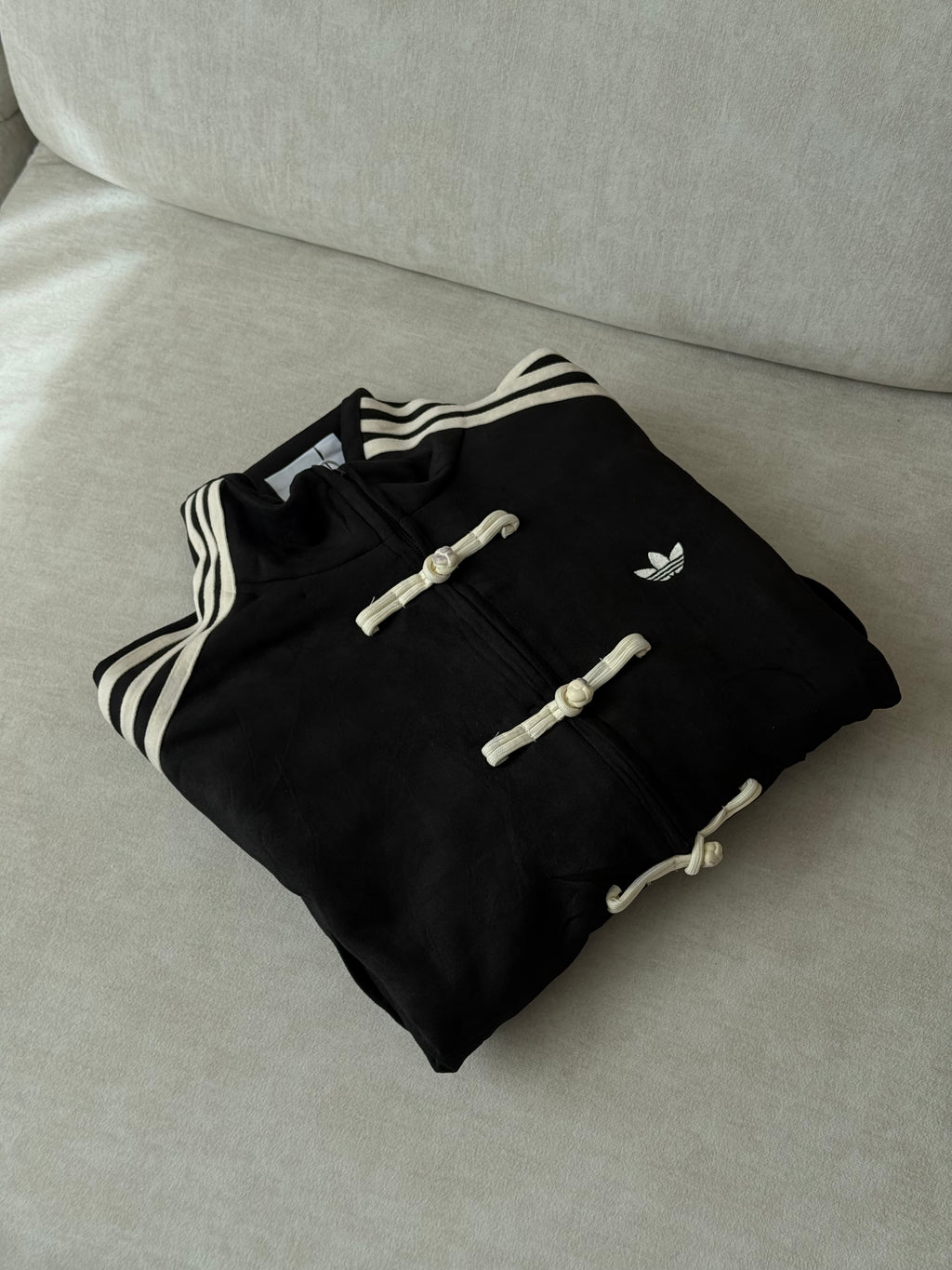 Chaqueta Adidas CNY “Black”