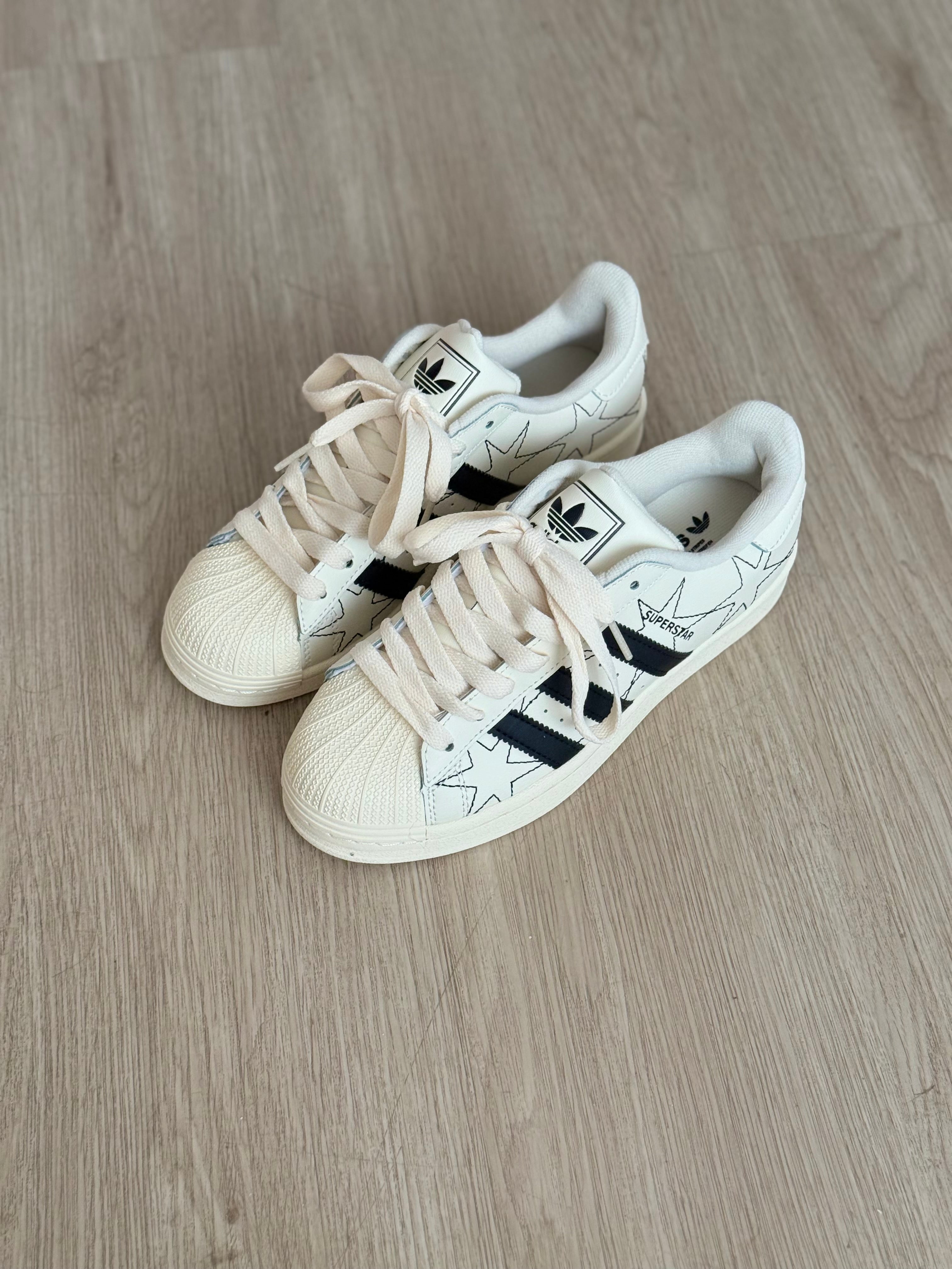 Adidas Superstar