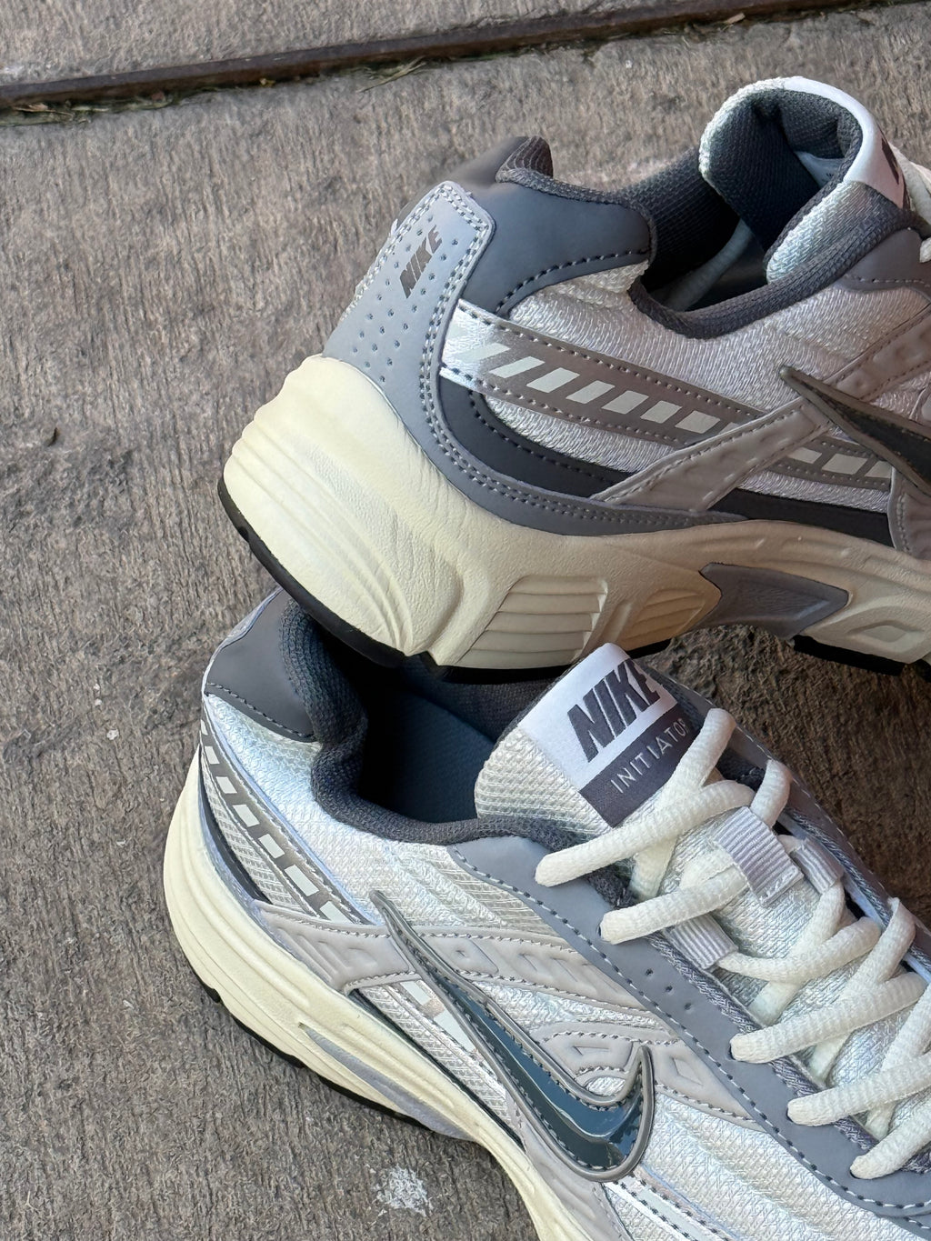 Nike Initiator