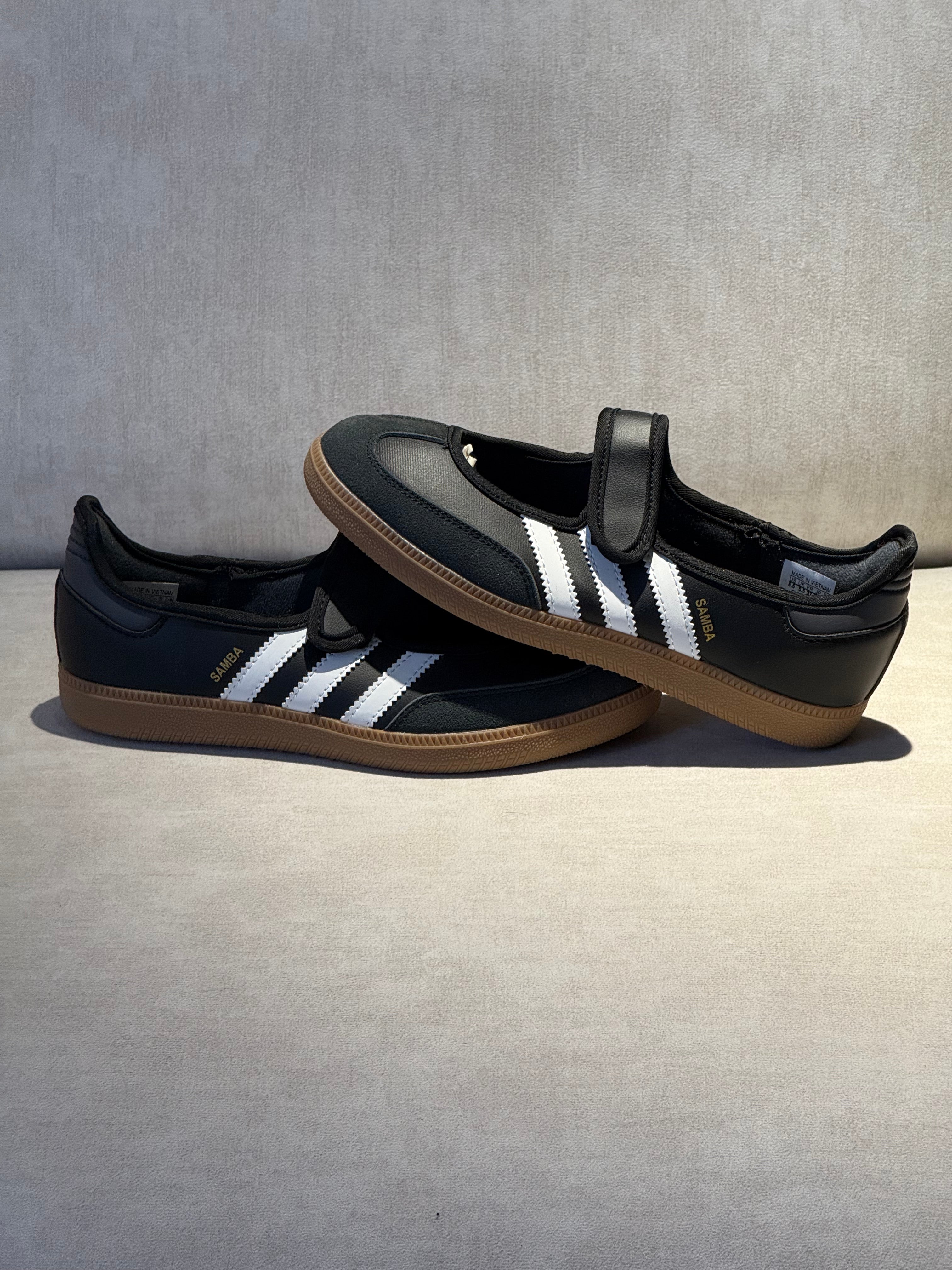 Adidas Samba Jane “Black/White”