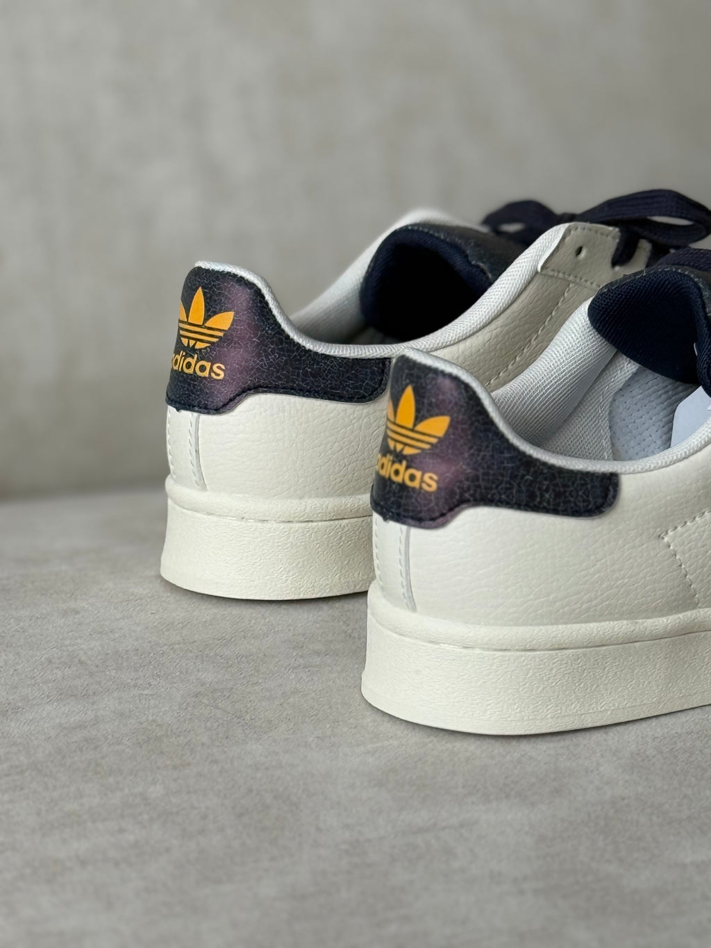 Adidas Superstar