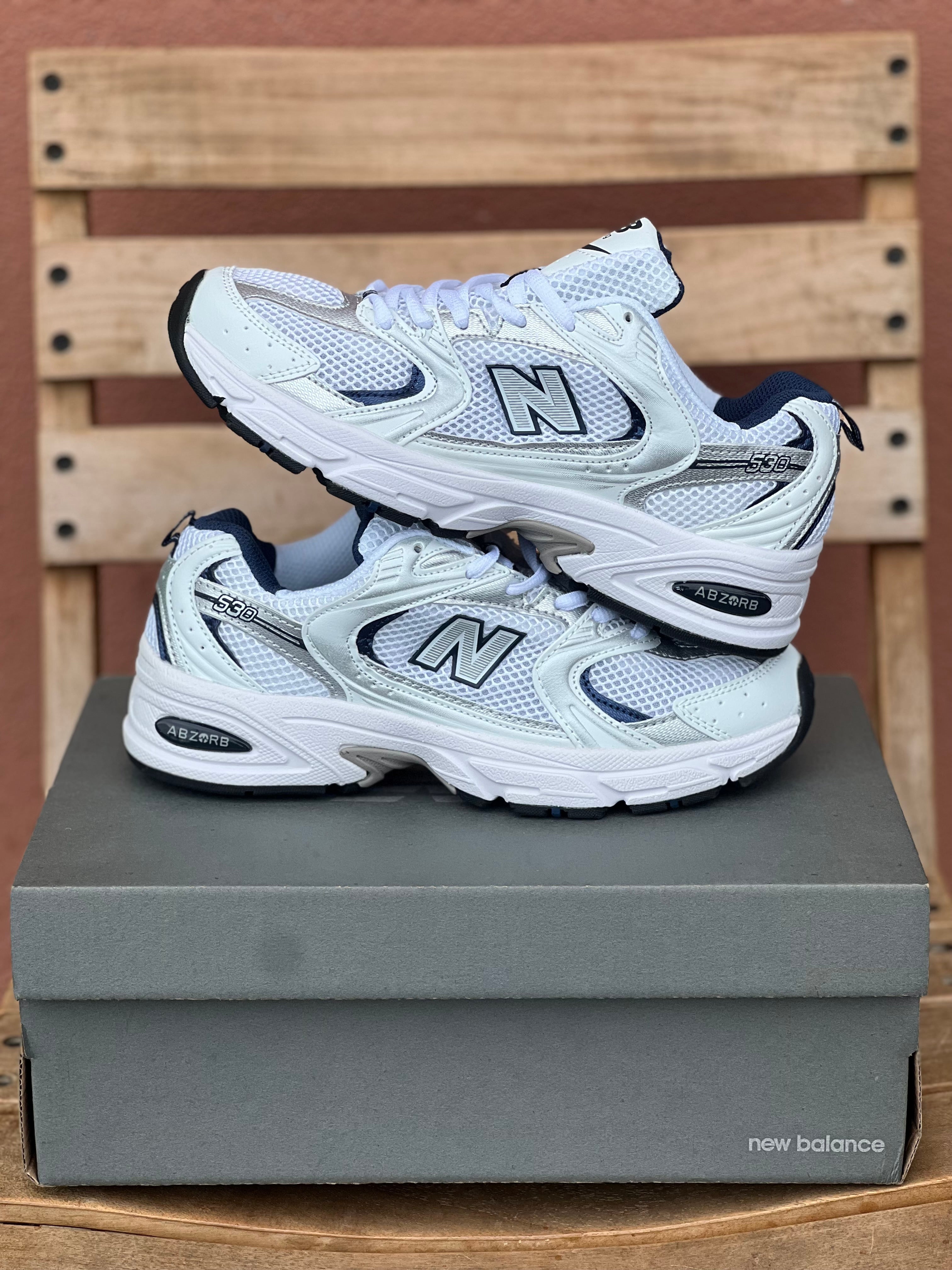 New Balance 530