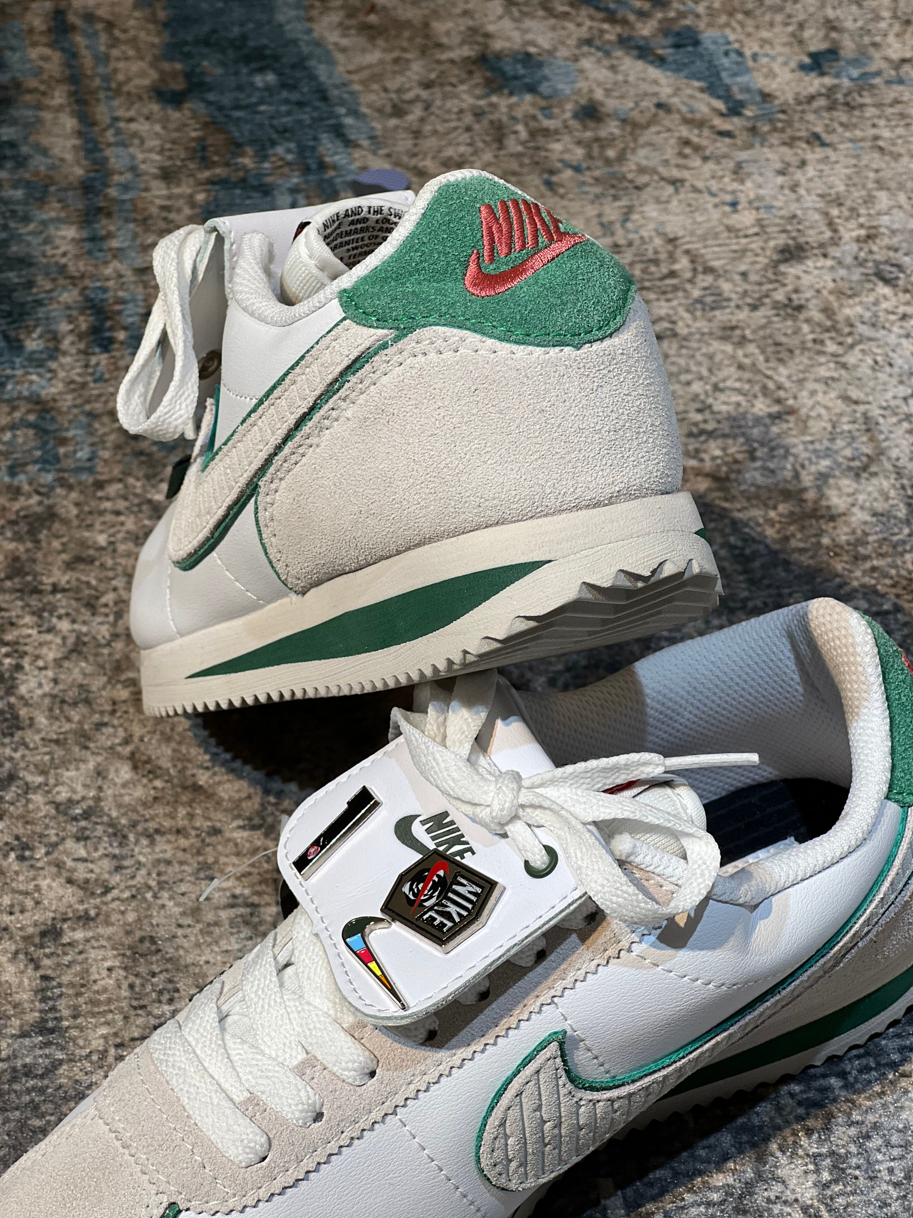 Nike Cortez All Petals United