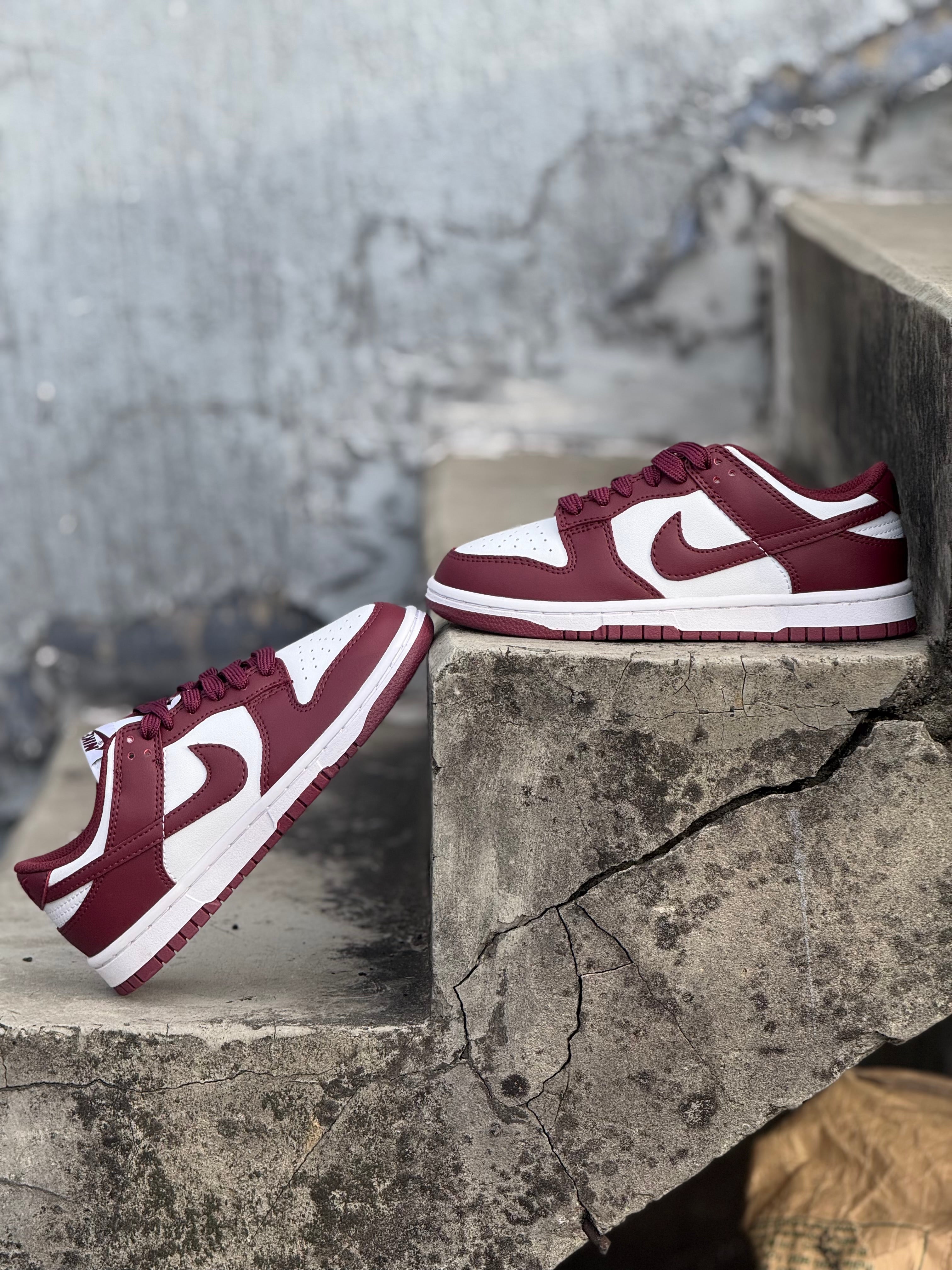 Nike Dunk SB Low “Vinotinto”