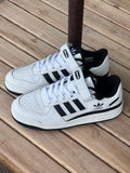 Adidas forum low W/Black
