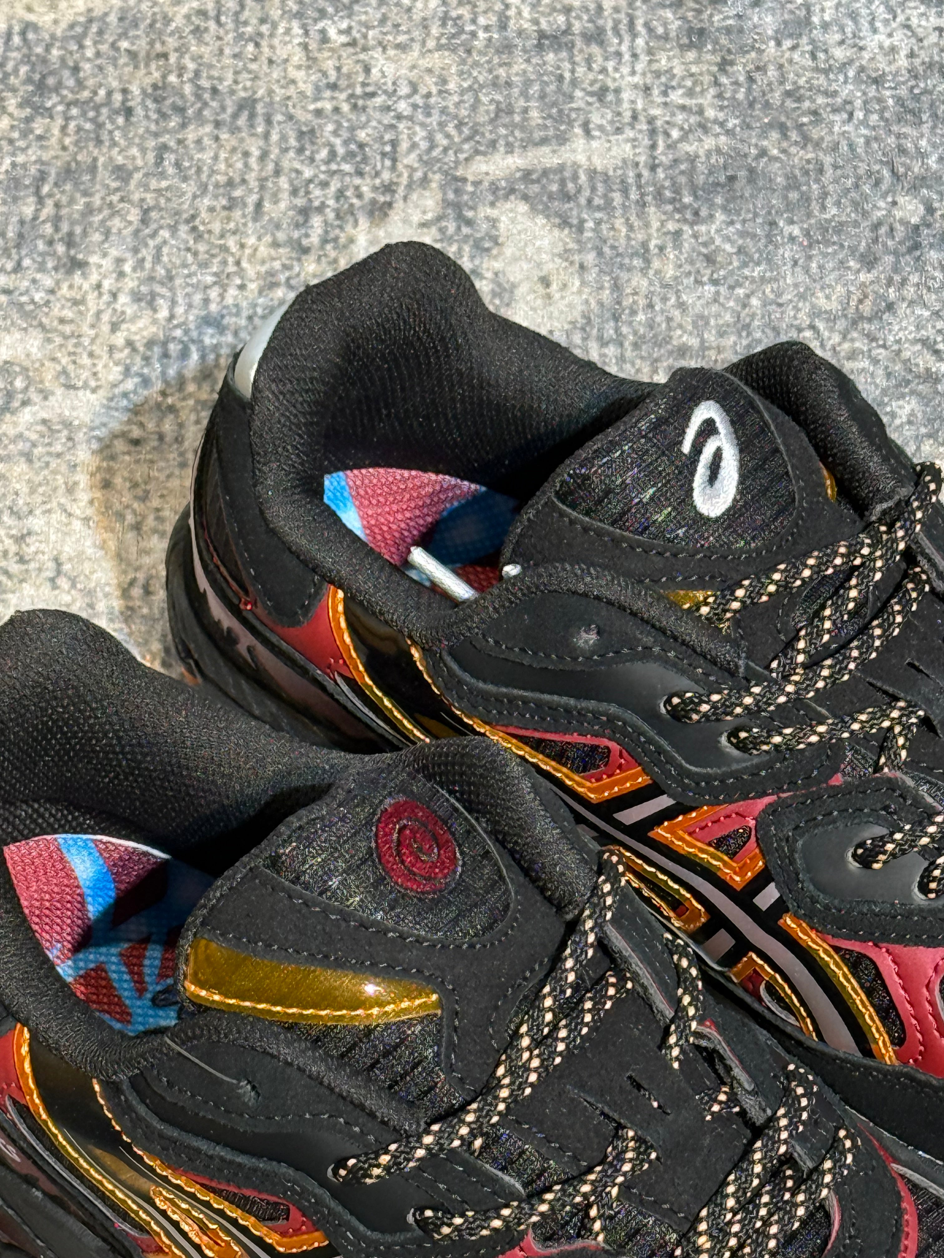 Asics Kayano “Naruto”