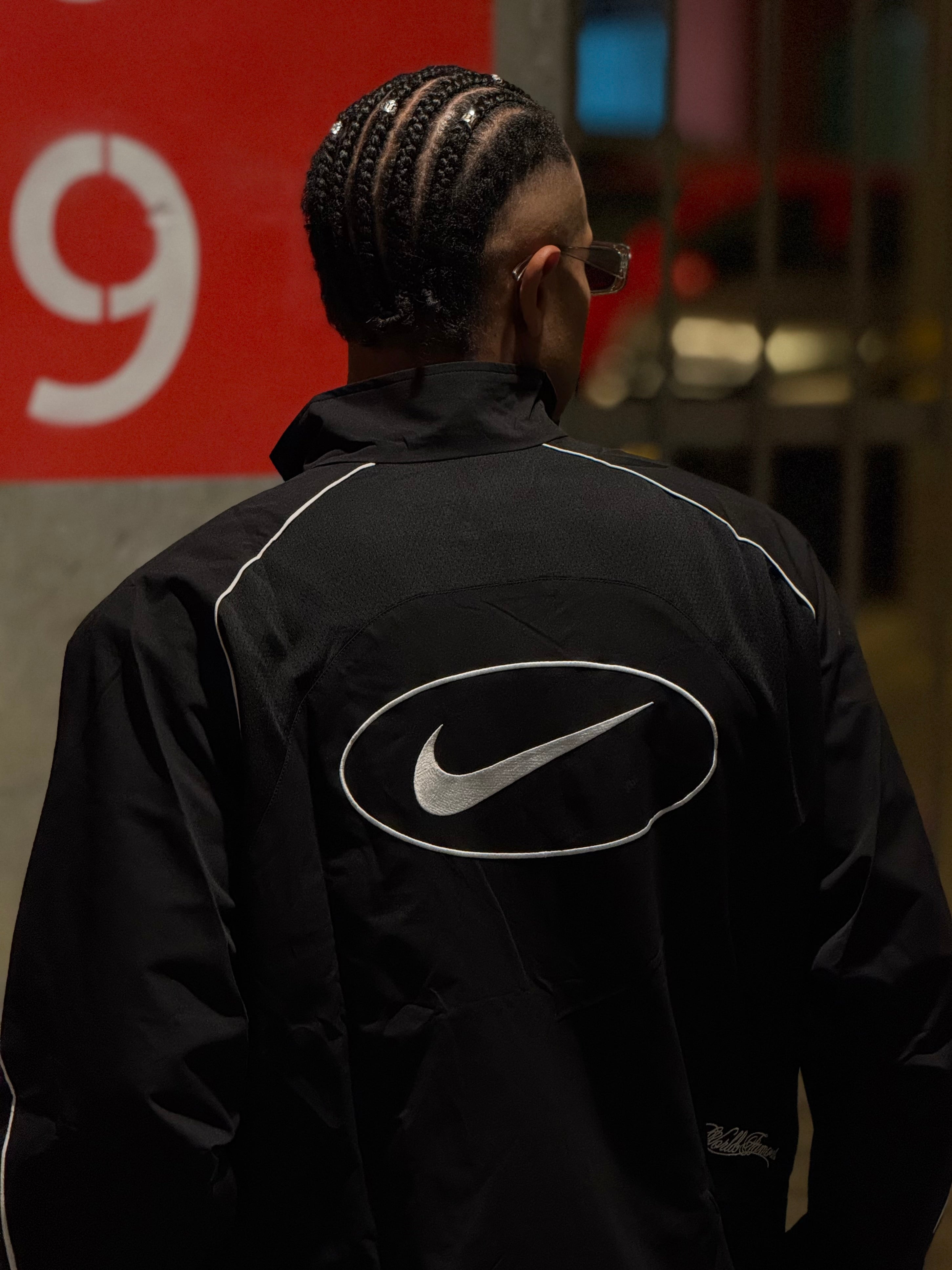 Sudadera Nike x Supreme Track