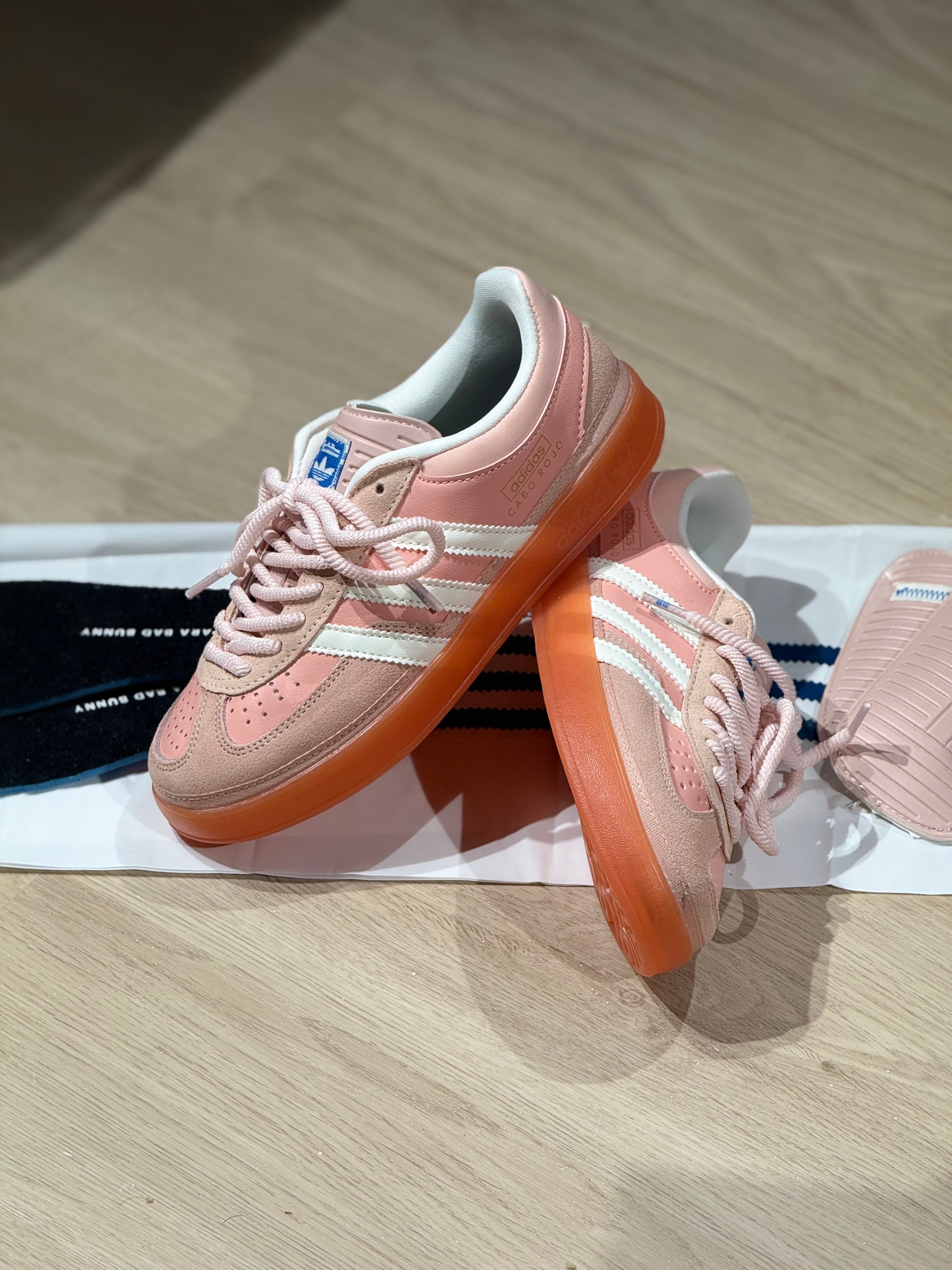 Adidas Gazelle Bunny Cabo Rojo