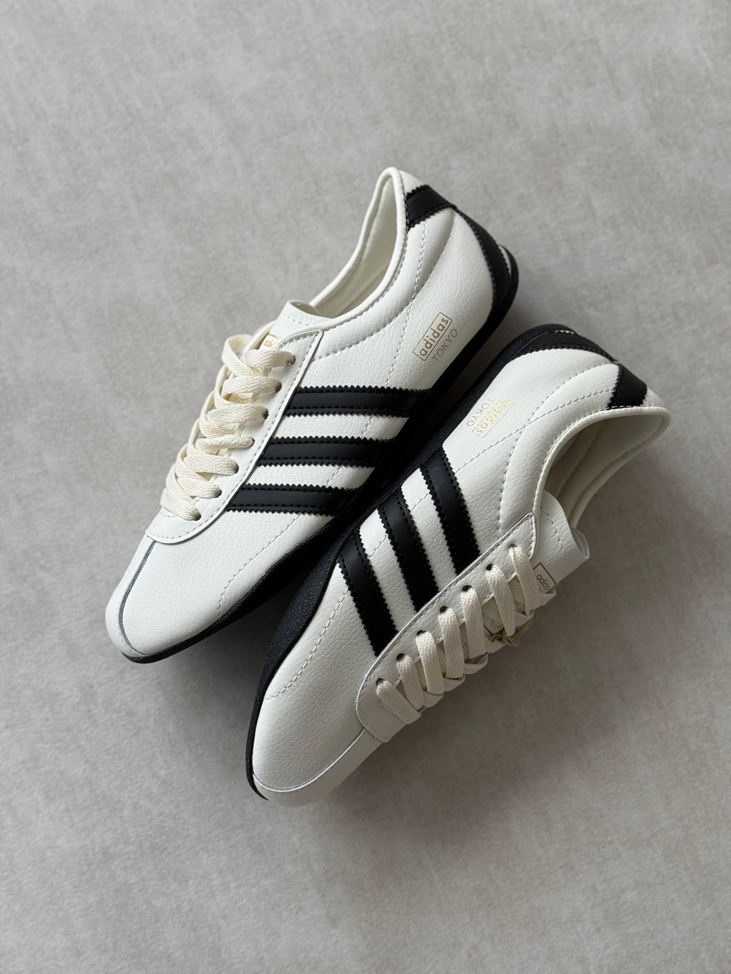 Adidas Tokio “White/Black”