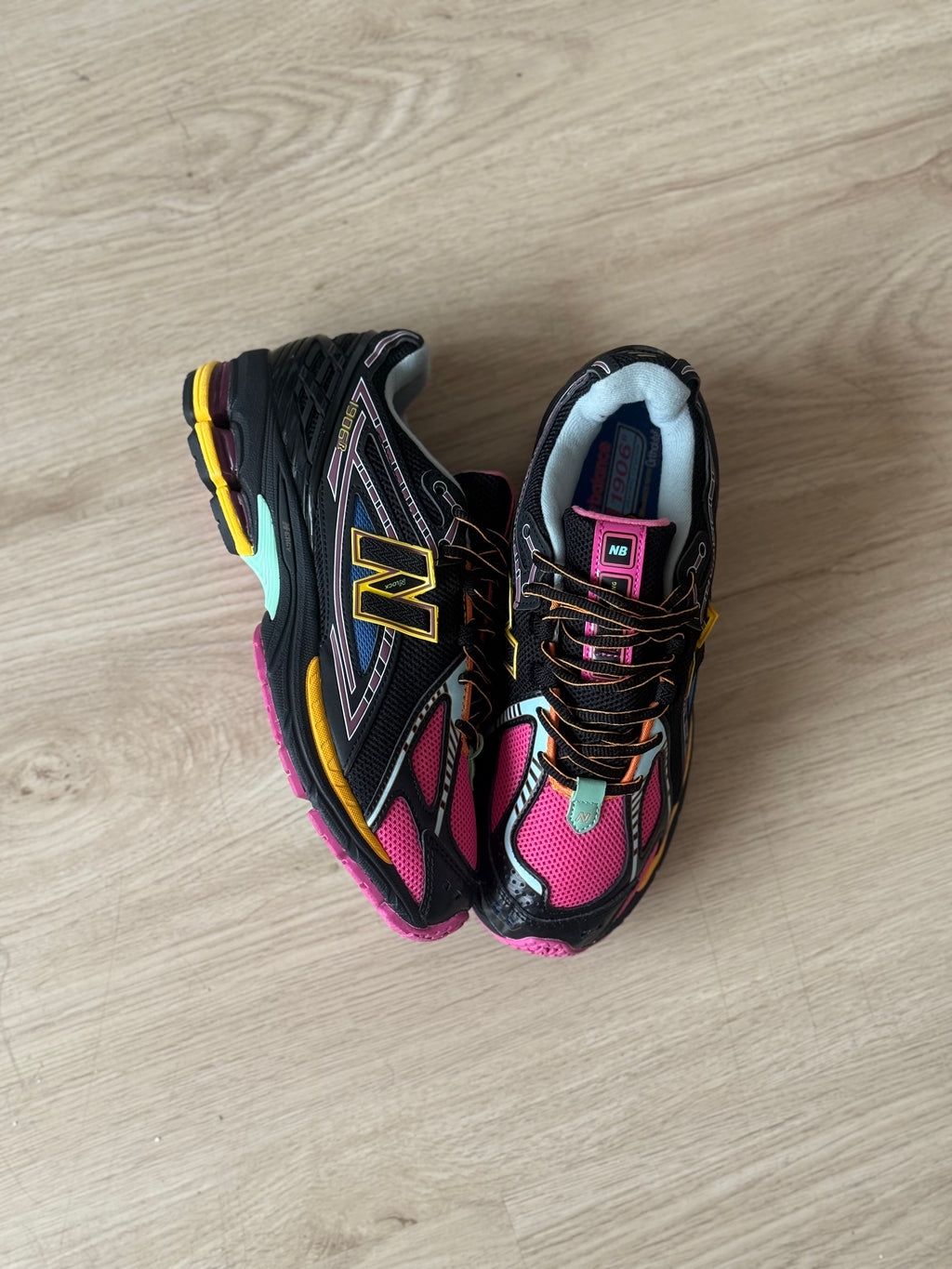 New Balance 1906R “Neon Nights”