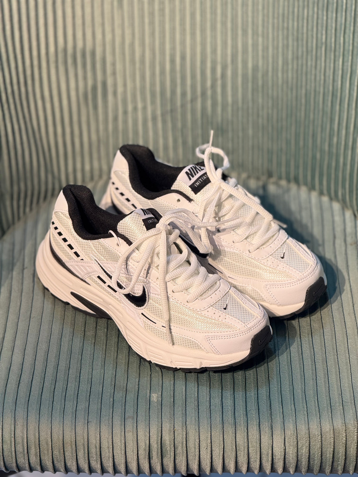 Nike Initiator