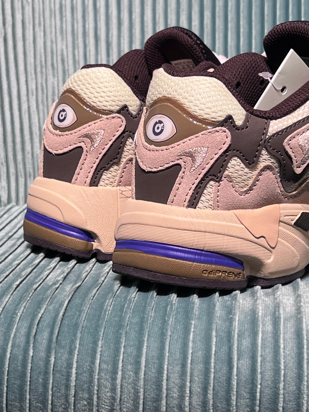 Adidas response x bad bunny