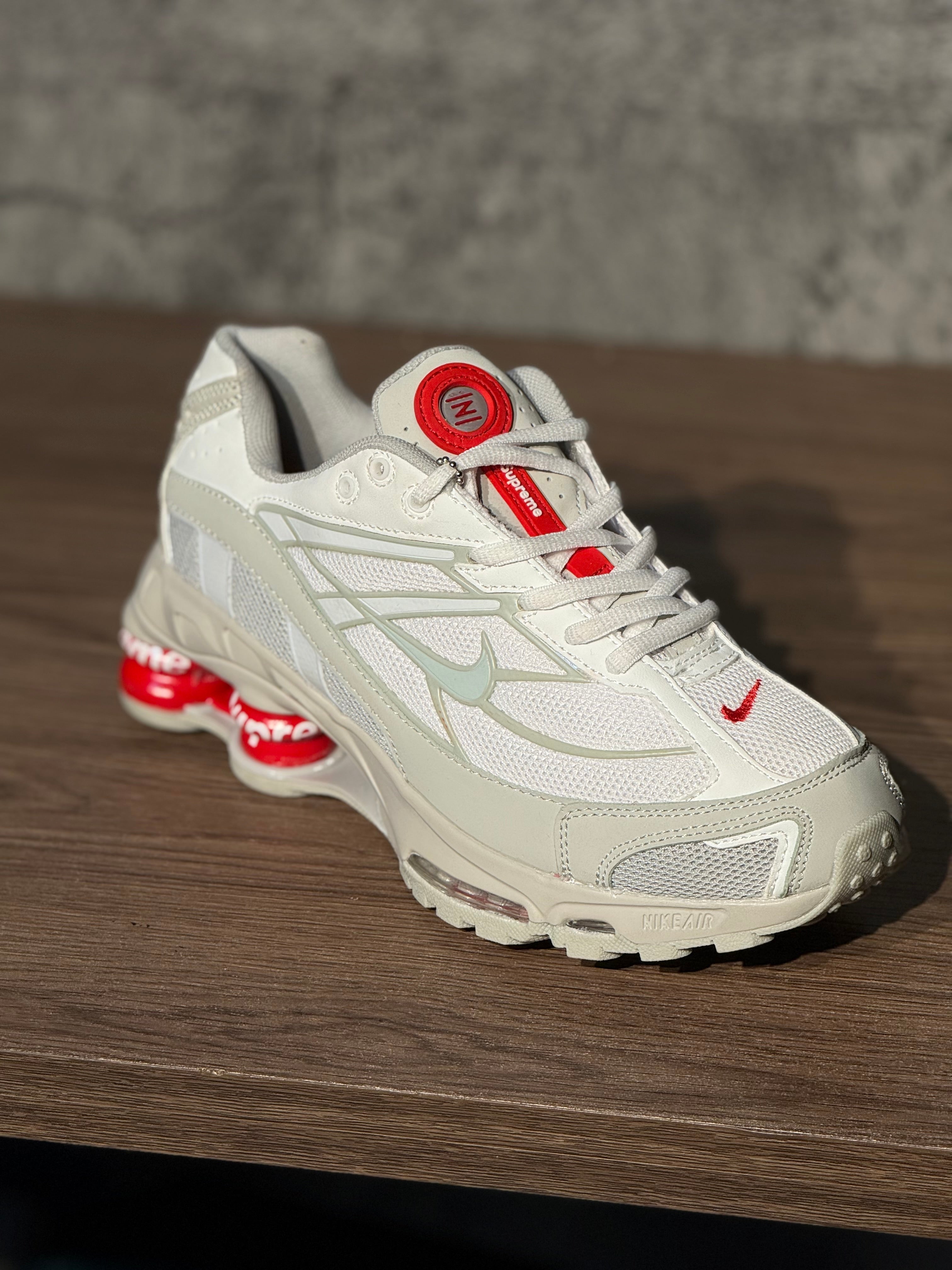 Nike Shox x Supreme