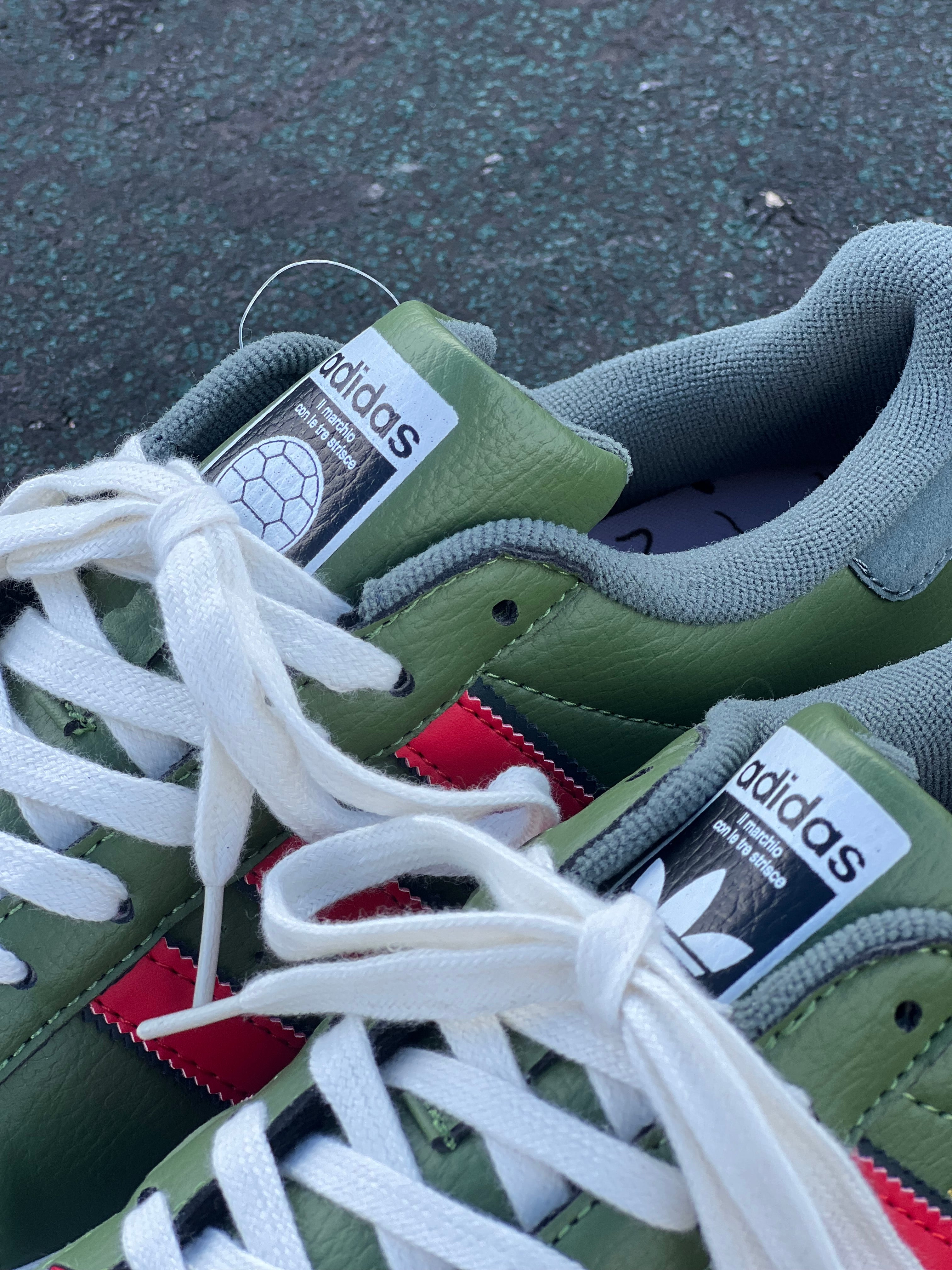 Adidas Superstar x Tortugas Ninja