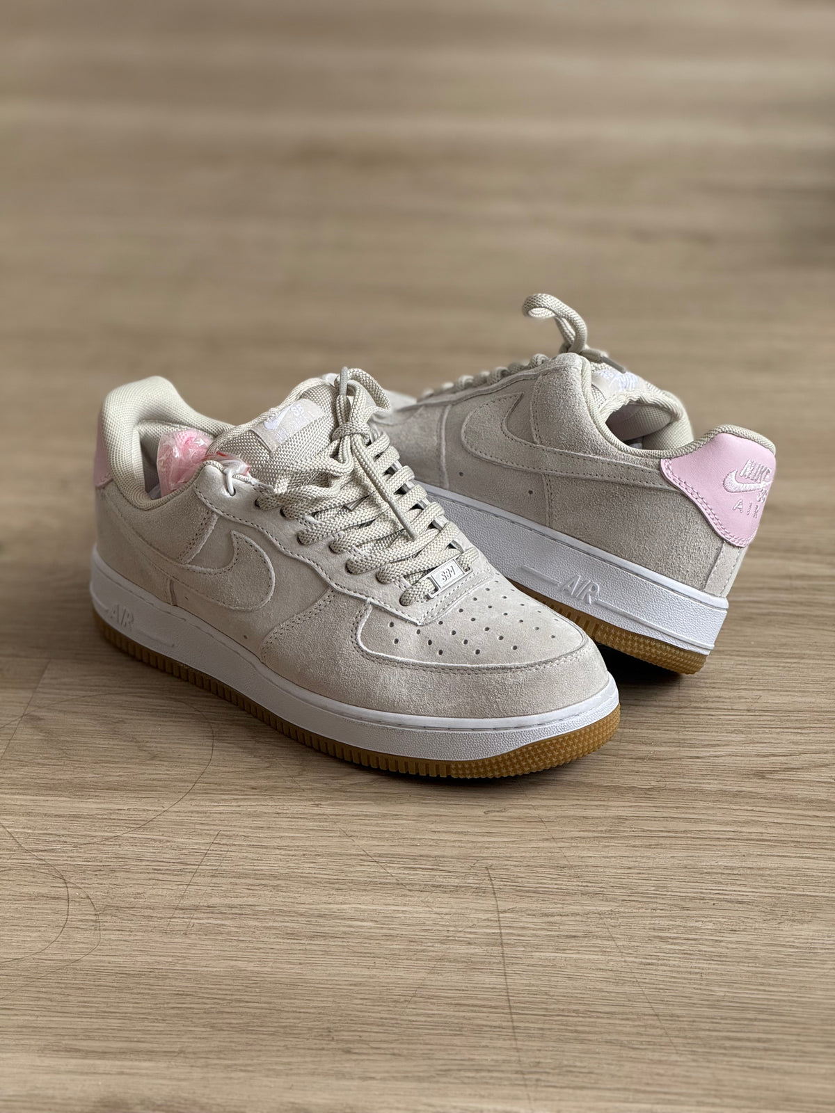 Nike SB Air Force 1 Low “Pink”
