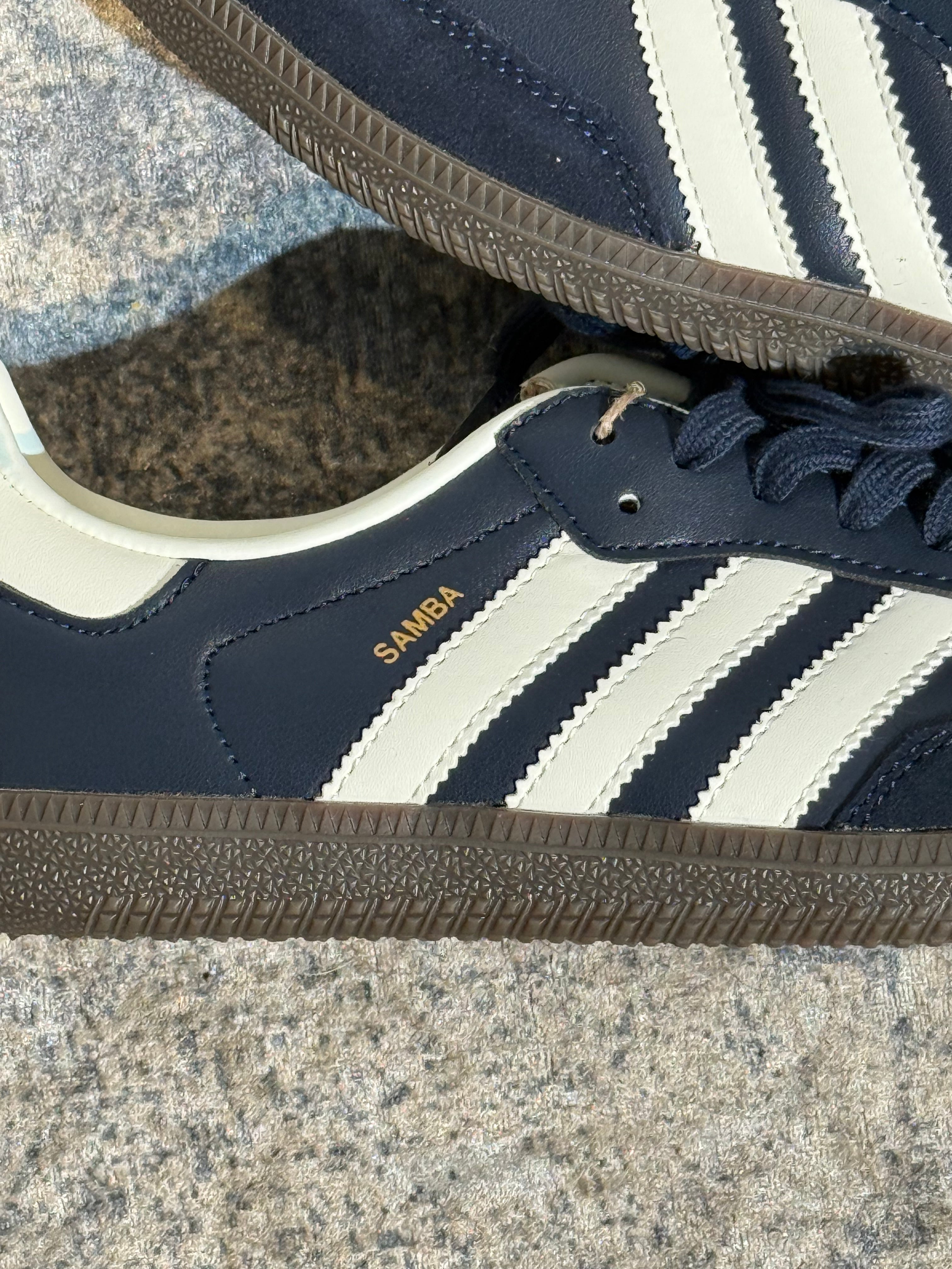 Adidas Samba “Blue/White”