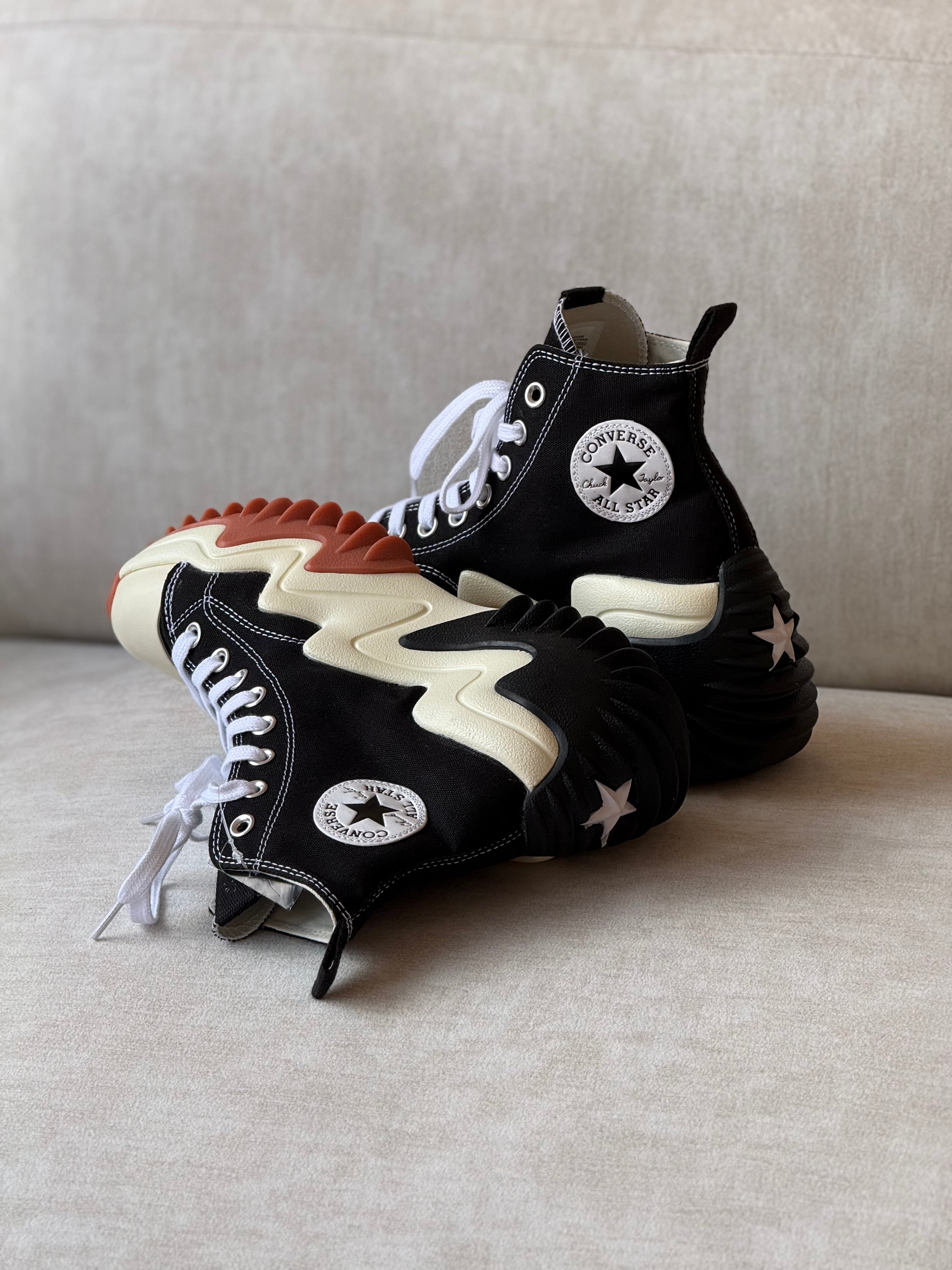 Converse All Star Run Star Motion