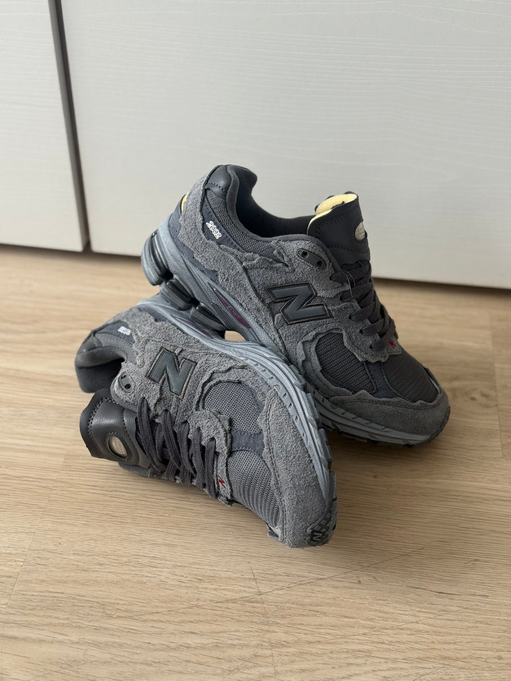 New Balance 2002R