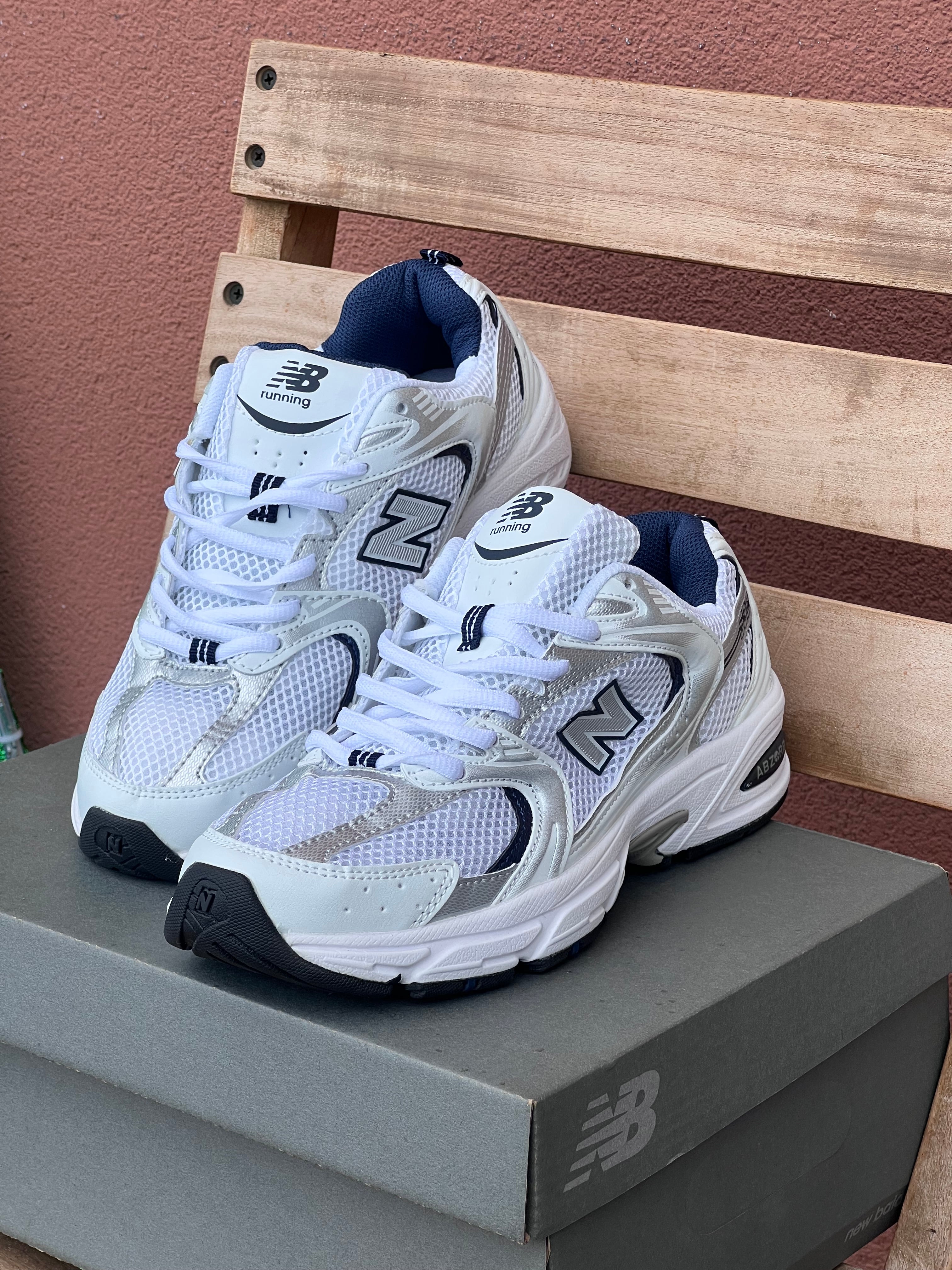 New Balance 530