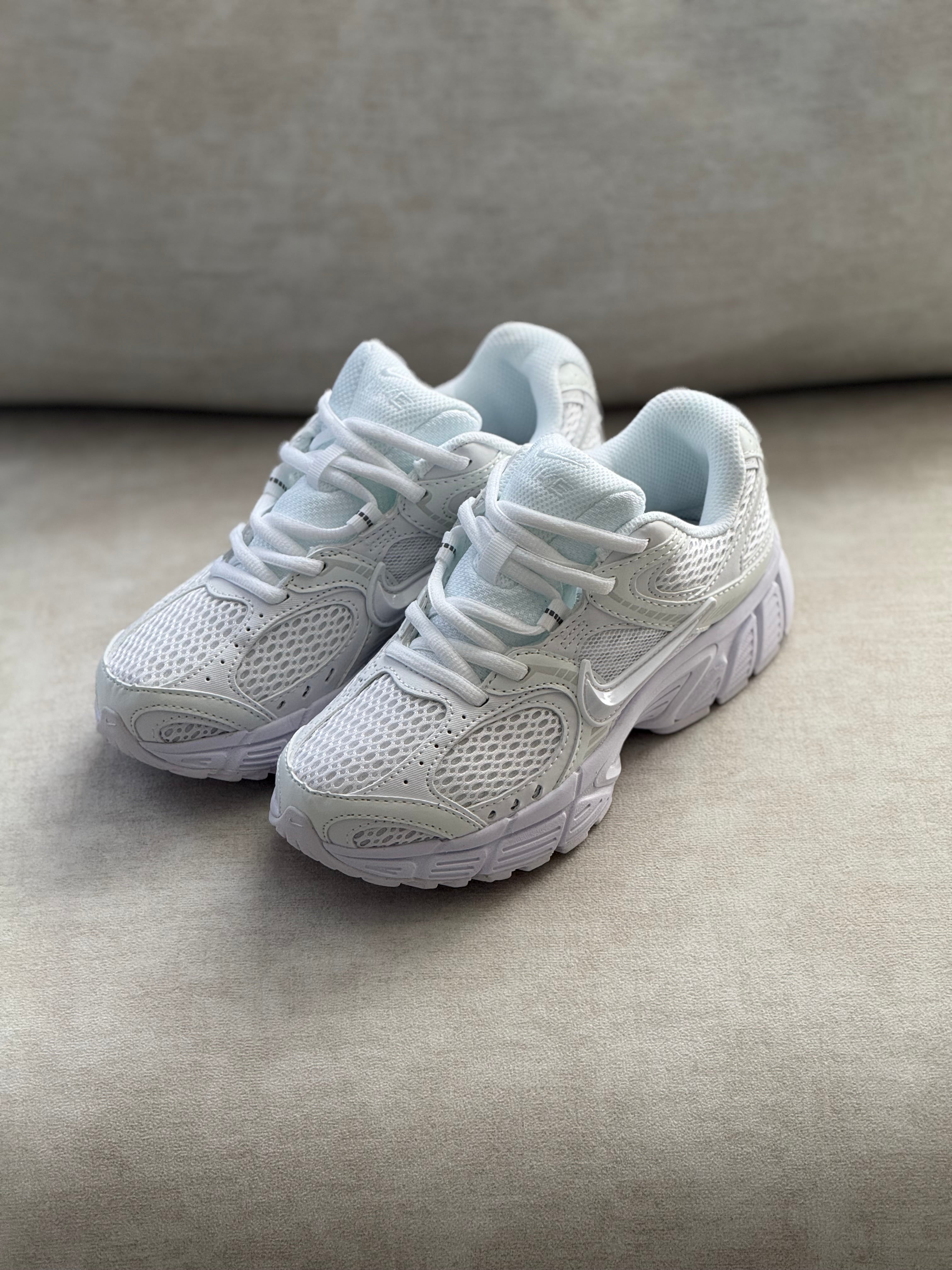 Nike V5 RNR