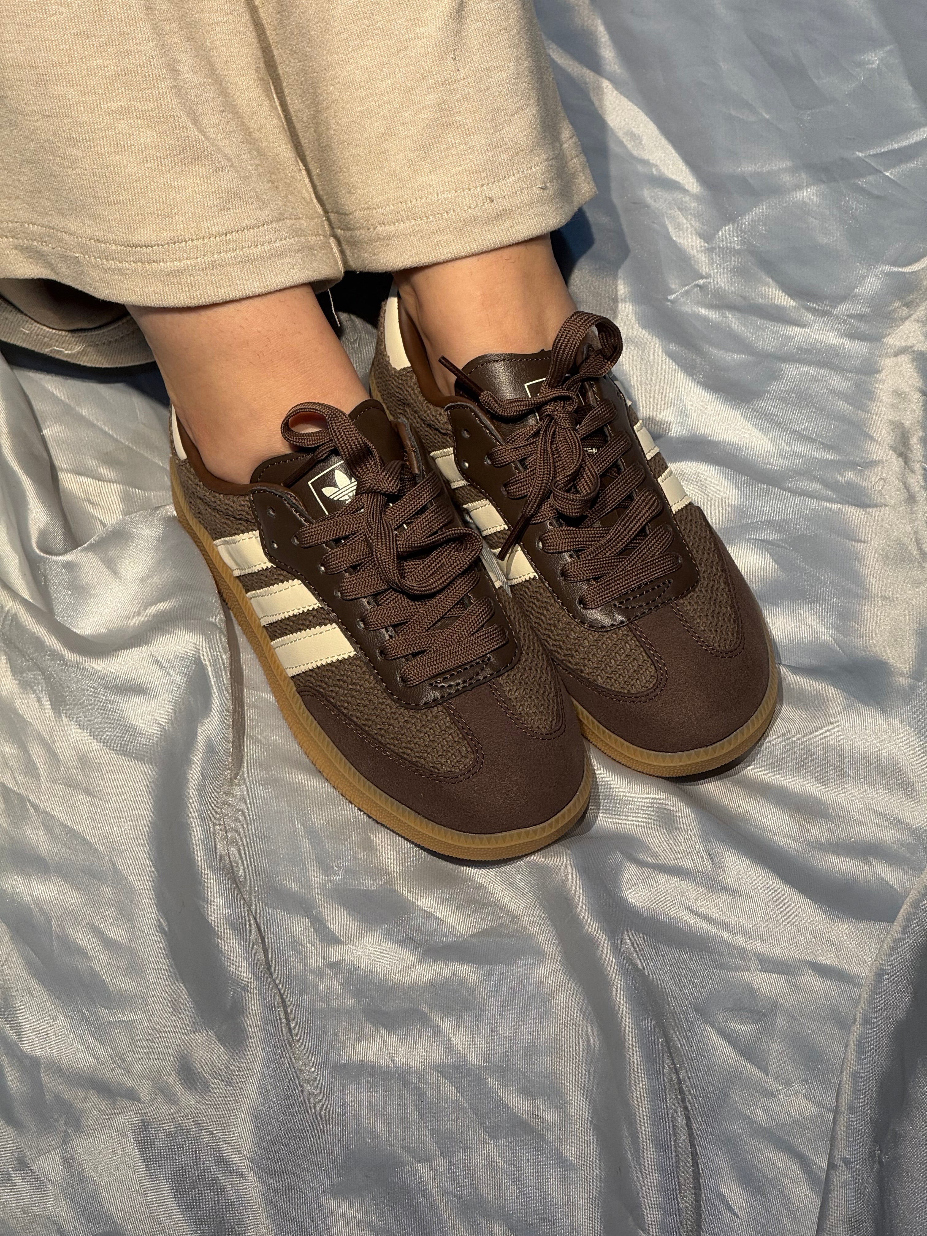Adidas Samba “coffee”