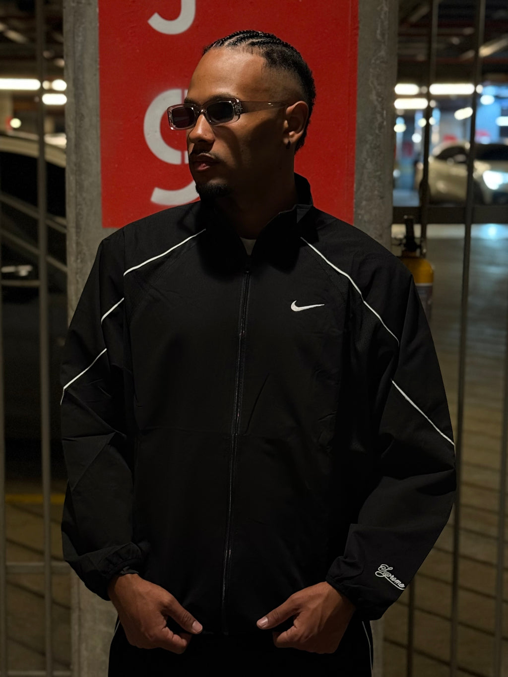 Sudadera Nike x Supreme Track