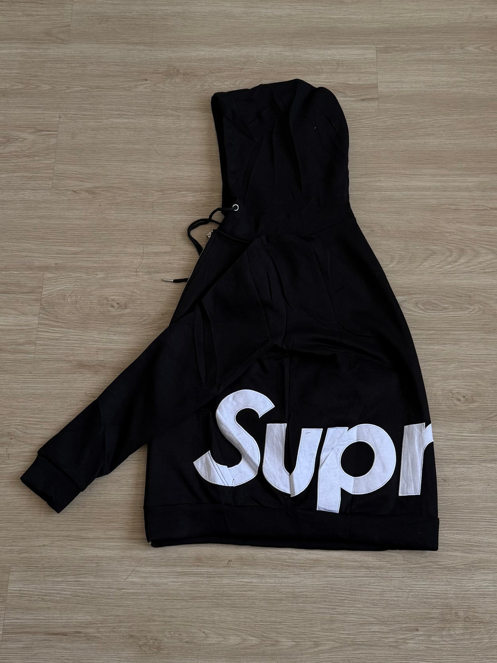 Sudadera SUPREME “Black”