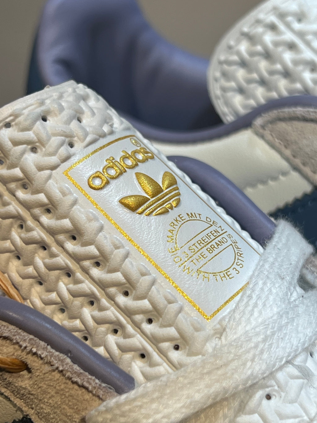 Adidas Gazelle Indoor “White/Blue”