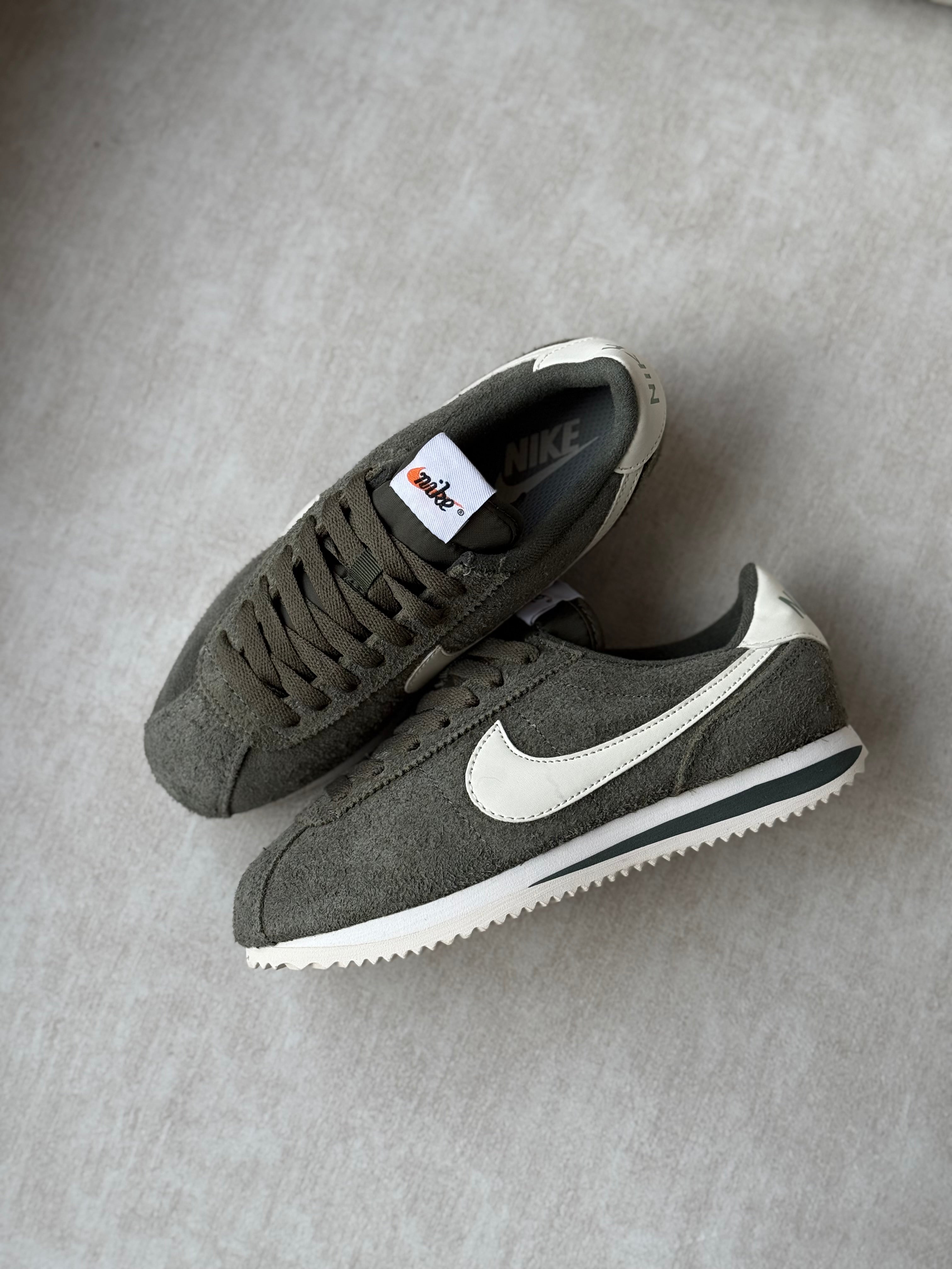 Nike Cortez Vintage “Green/cream”