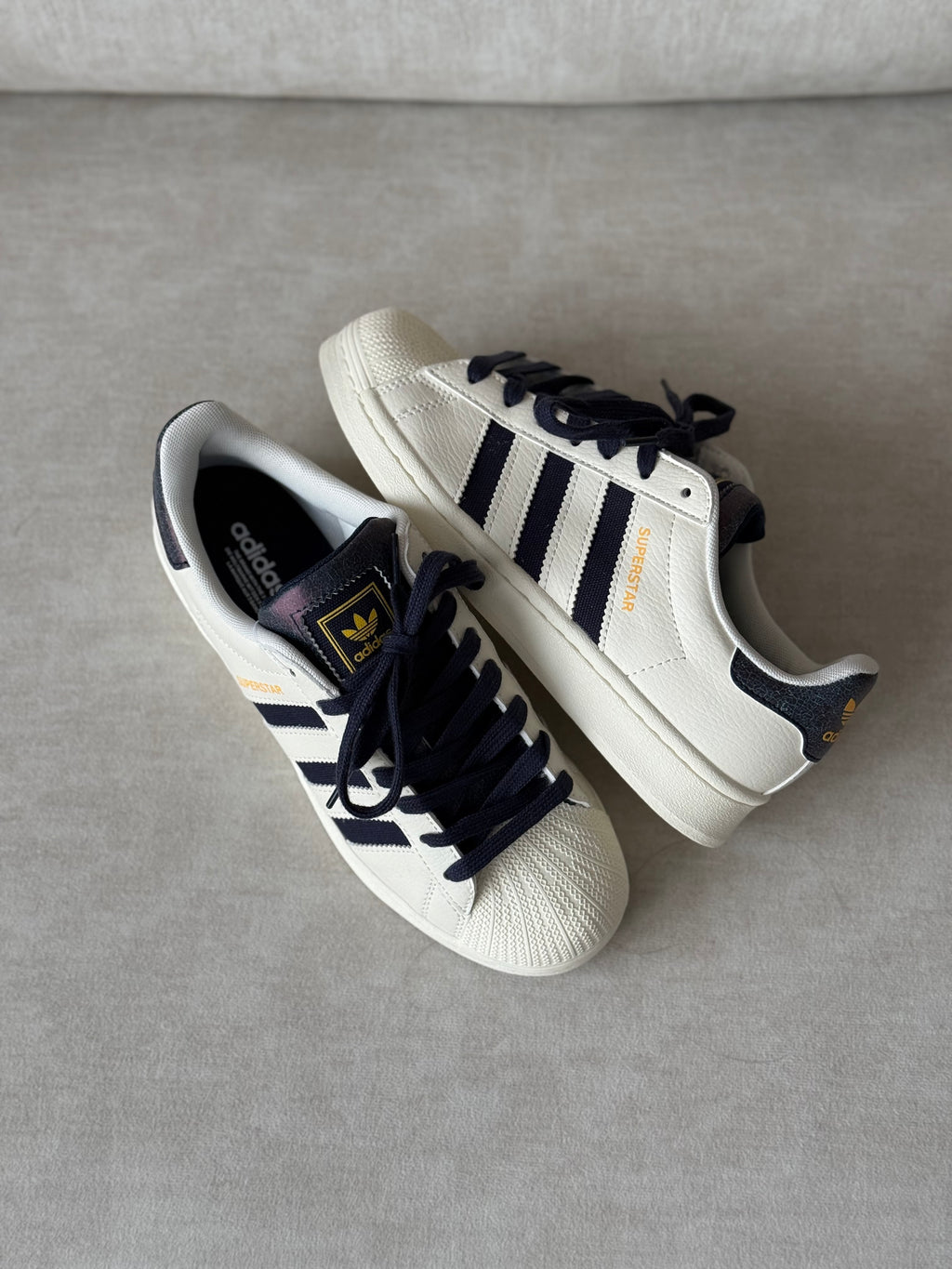 Adidas Superstar