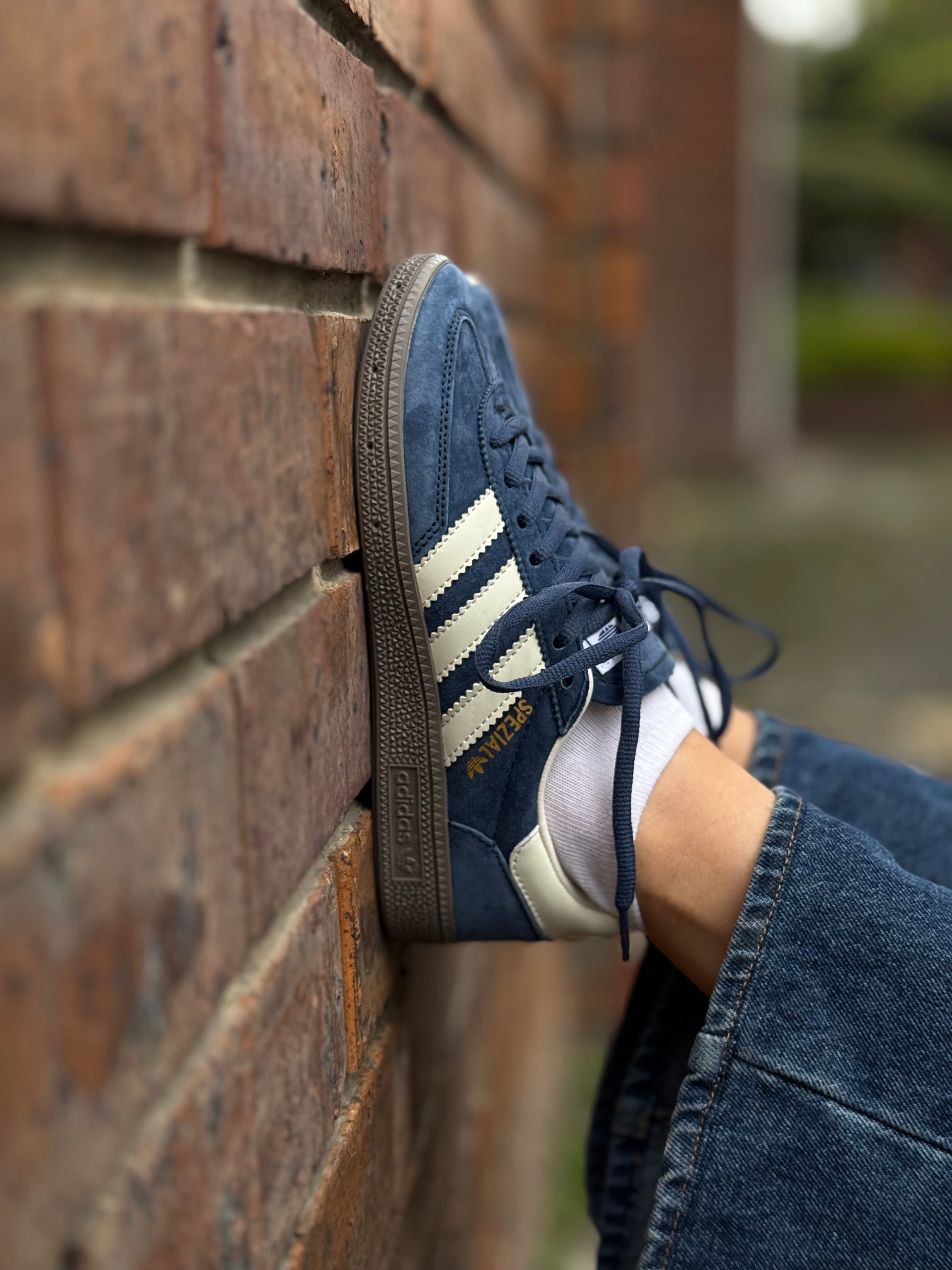 Adidas Spezial blue
