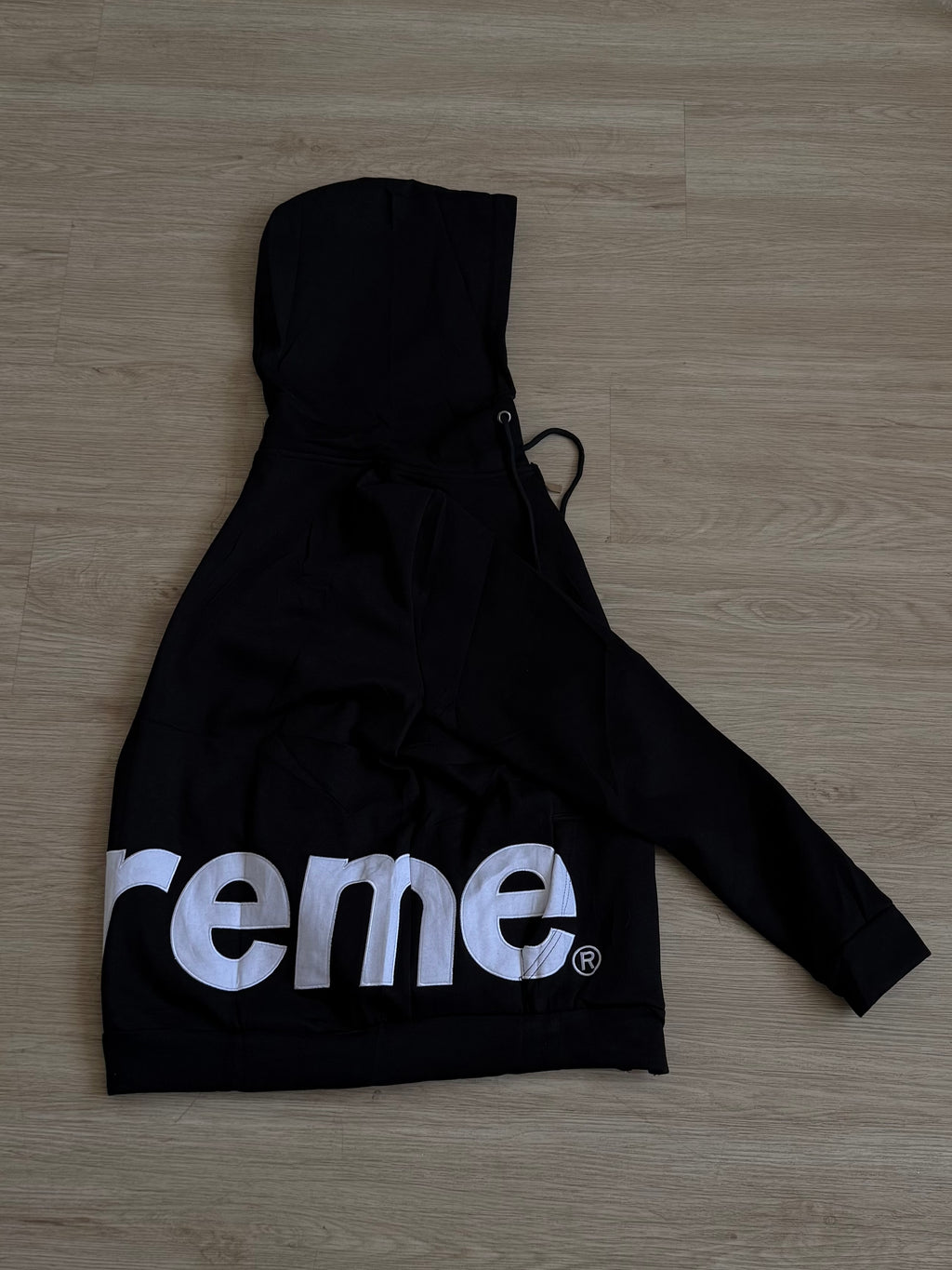 Sudadera SUPREME “Black”
