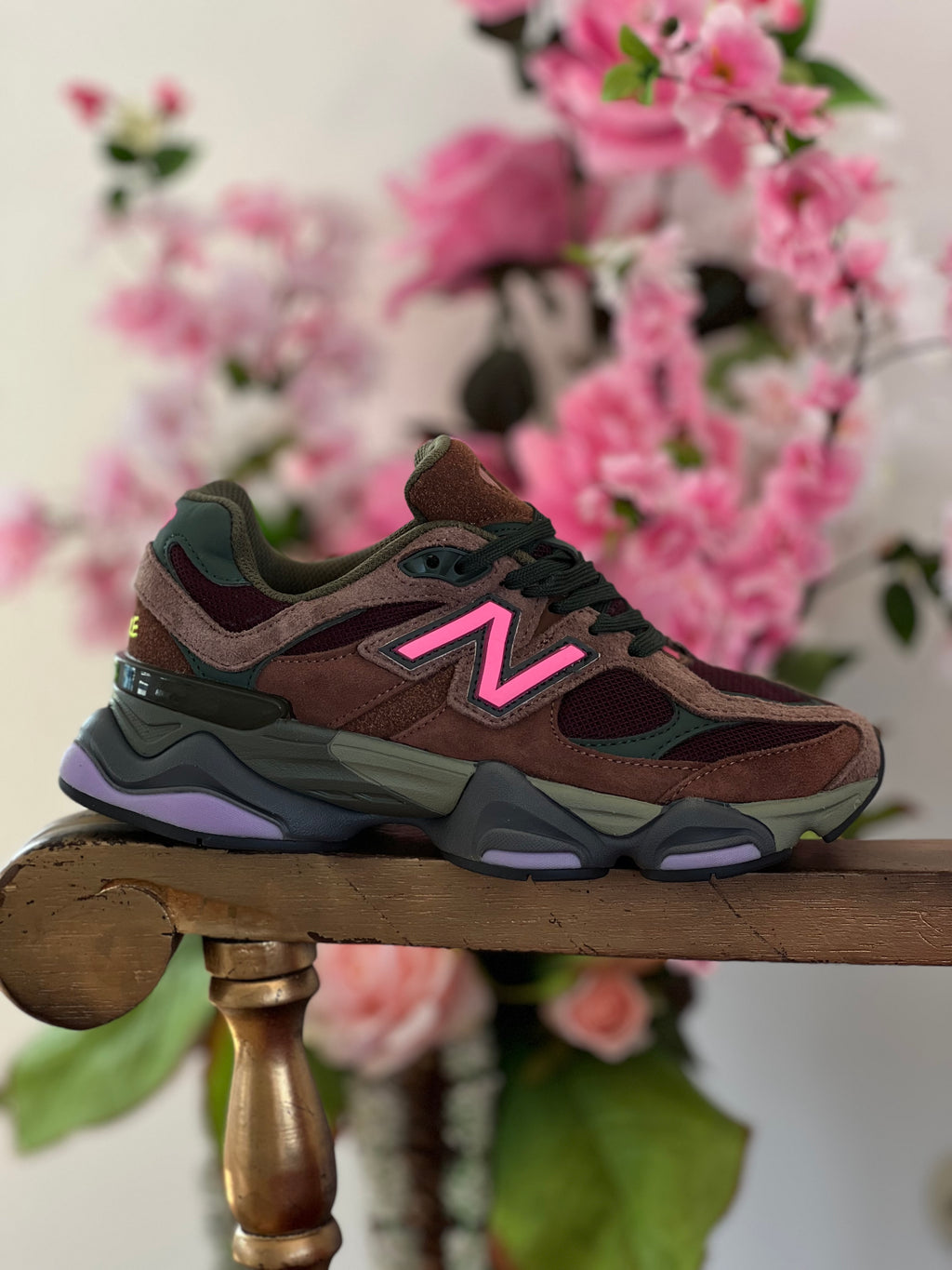 New Balance 9060 x Burgundy